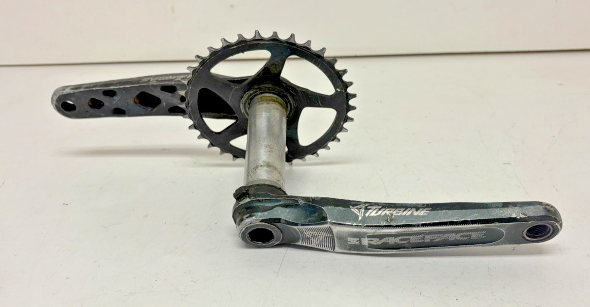 Raceface Turbine BB30 175mm Black Aluminum Mtn Bike Crankset 34-Tooth Chainring