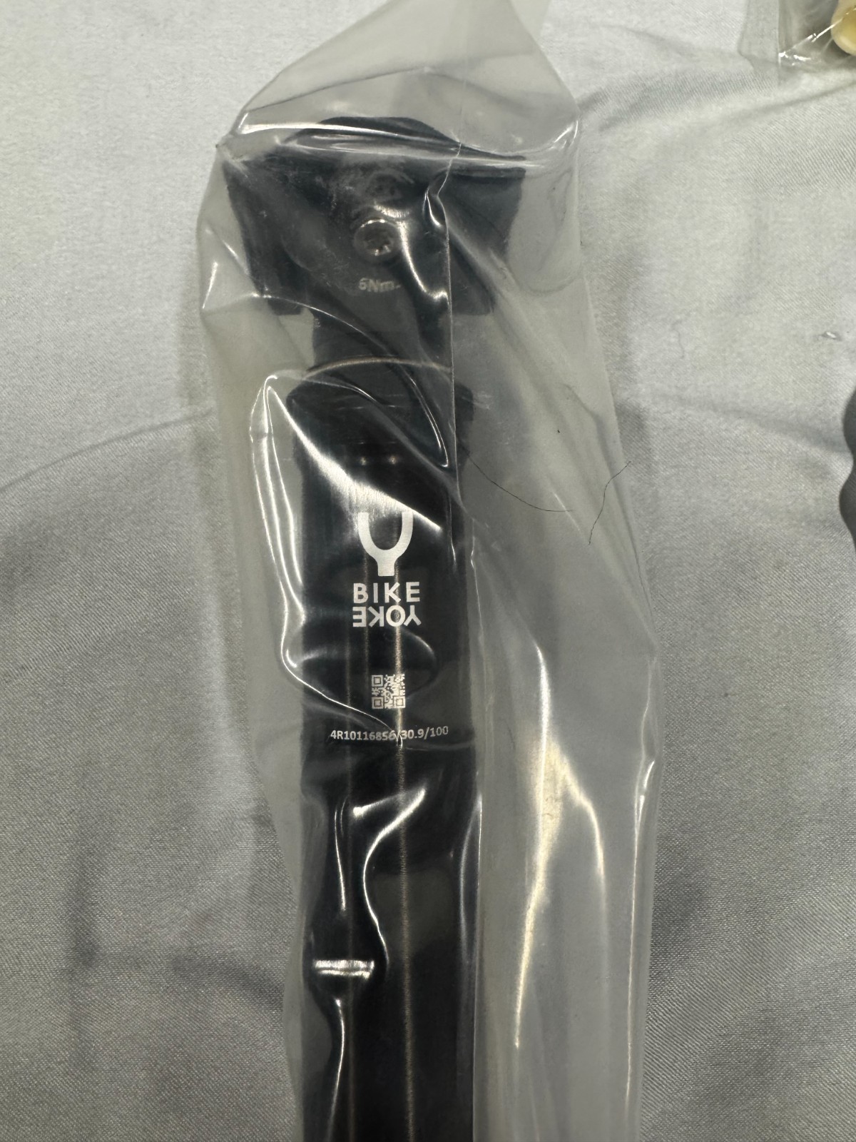 Bike Yoke Divine SL 125mm Dropper Seatpost Post without Remote 30.9 x 400mm