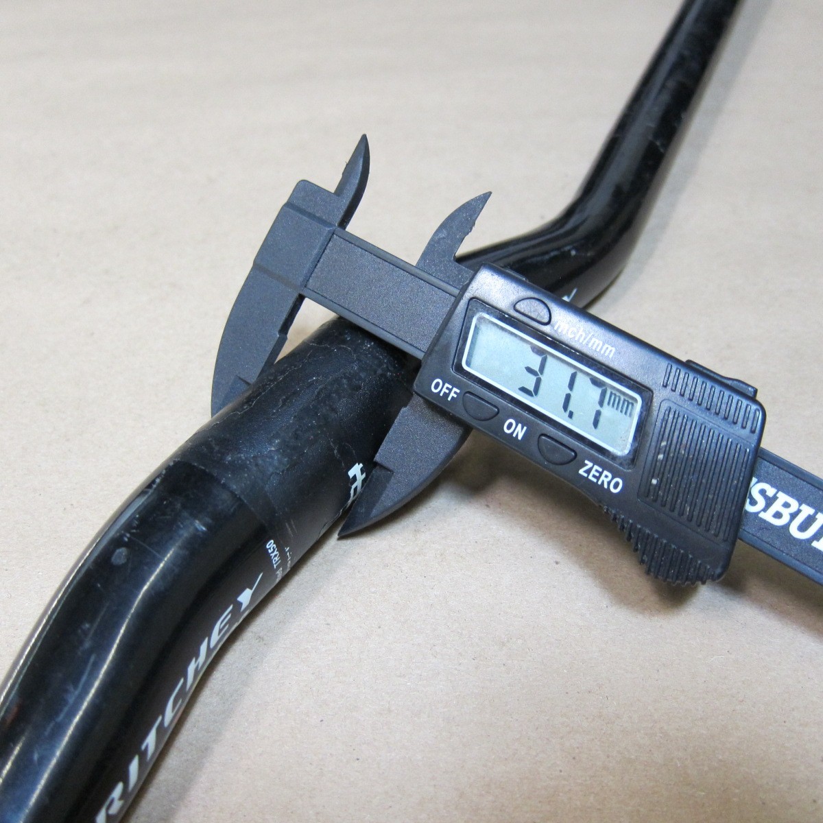 Ritchey WCS 10 Degree 31.8 mm Bar gloss Black 660mm like Simworks Alt Bar