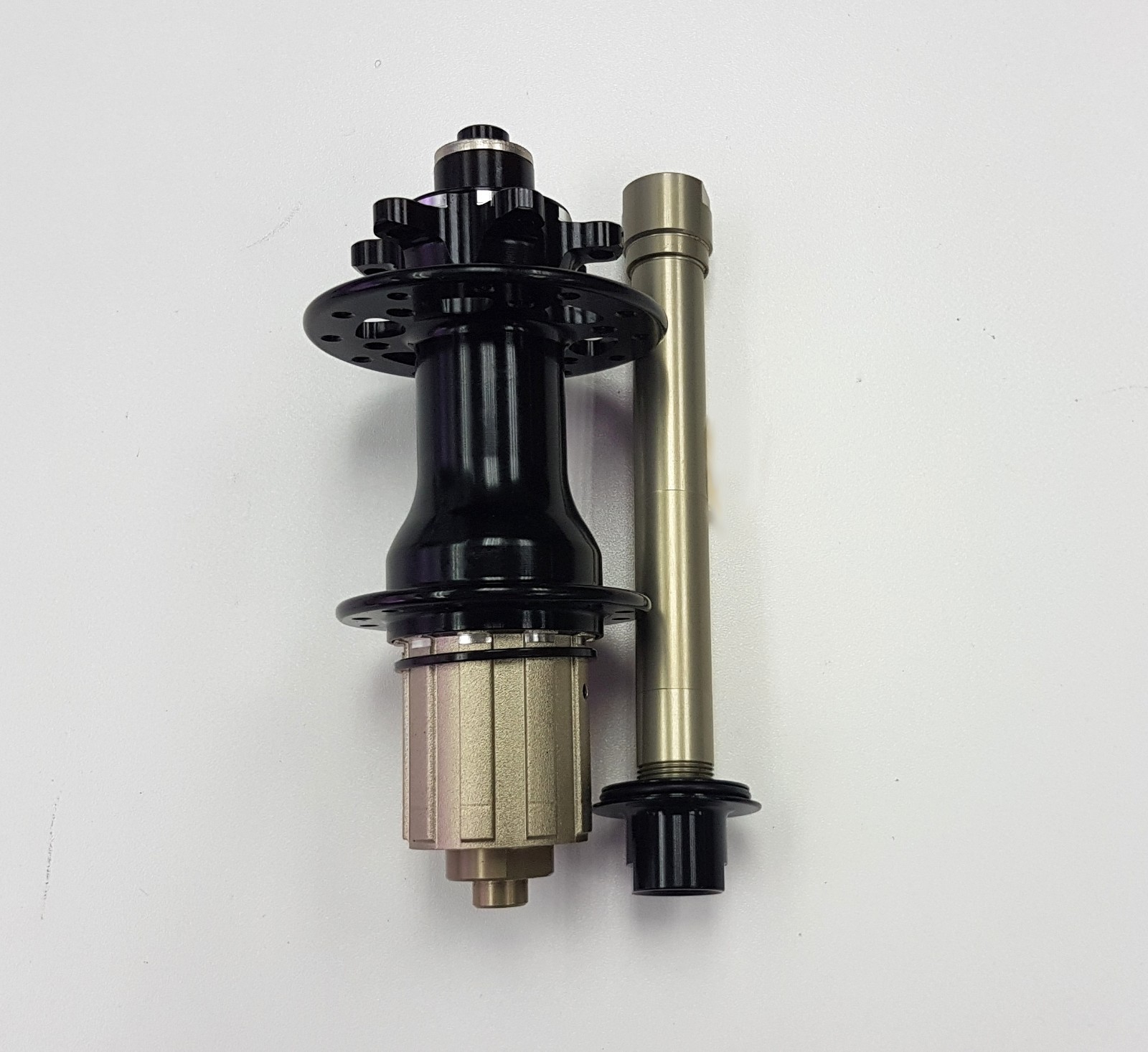 Novatec MTB Rear Disc Brake Hub 24/28/32 Hole 135x9mm w/142x12mm Adaptor D792SB