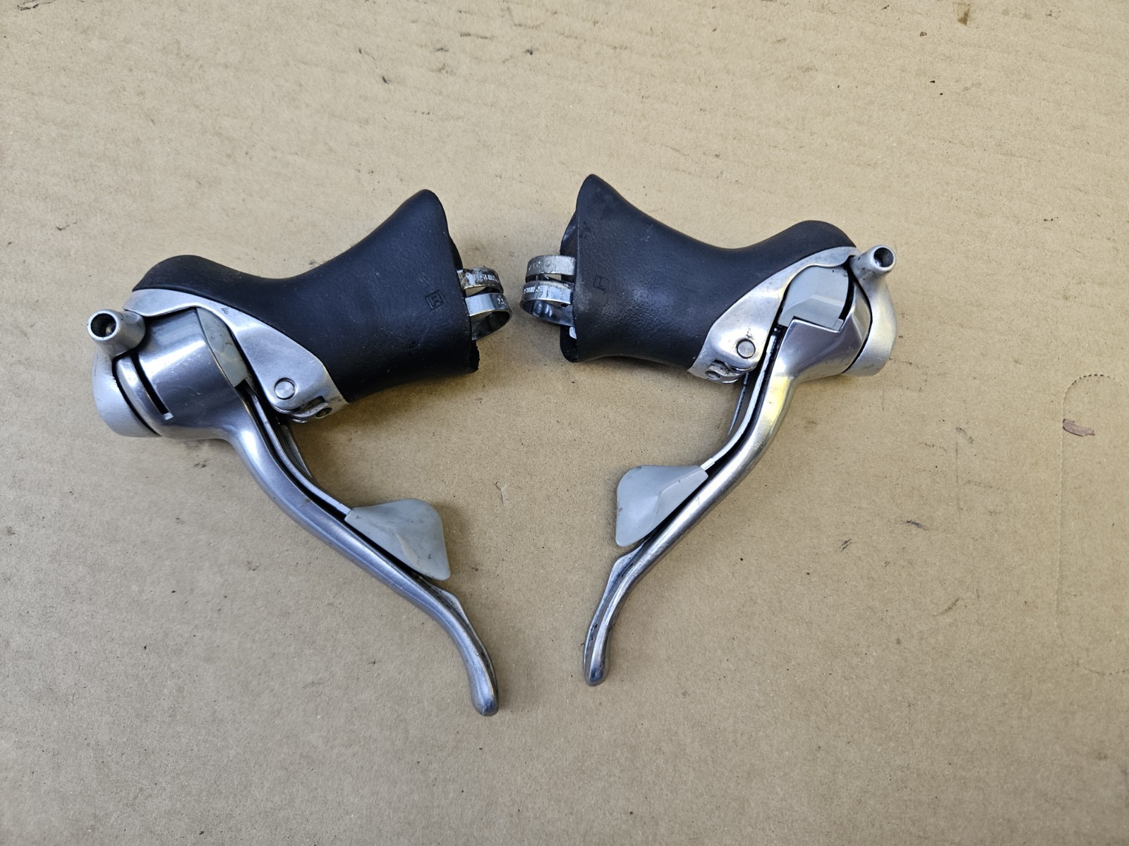 Shimano RX100 2×8 STI Shifters Road Bike Brake Levers 8 Speed ST-A551 Japan