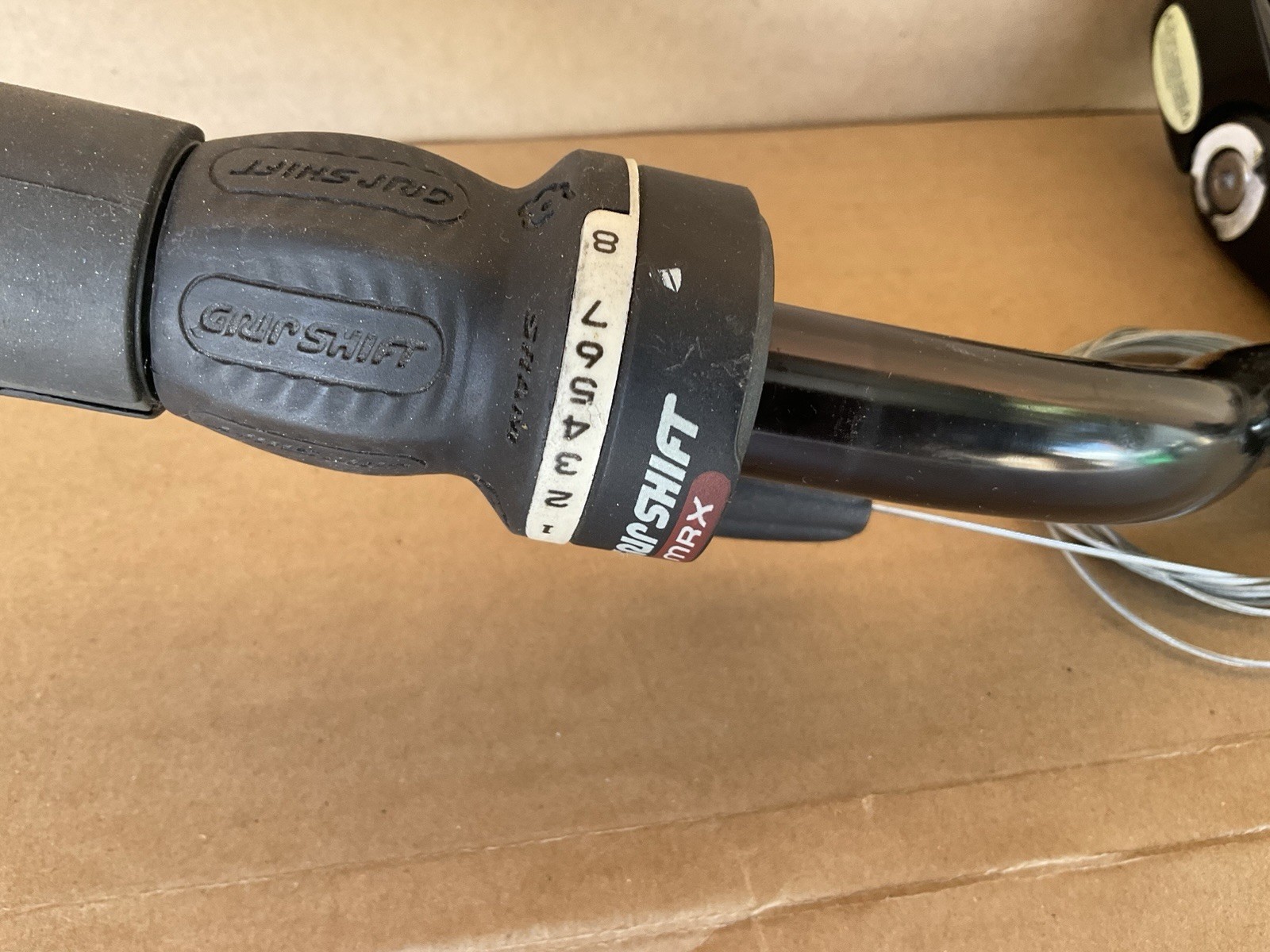 Grip Twist Shifters 3 X 8 Speed Front+Rear Pair Nice Condition Bars / Stem