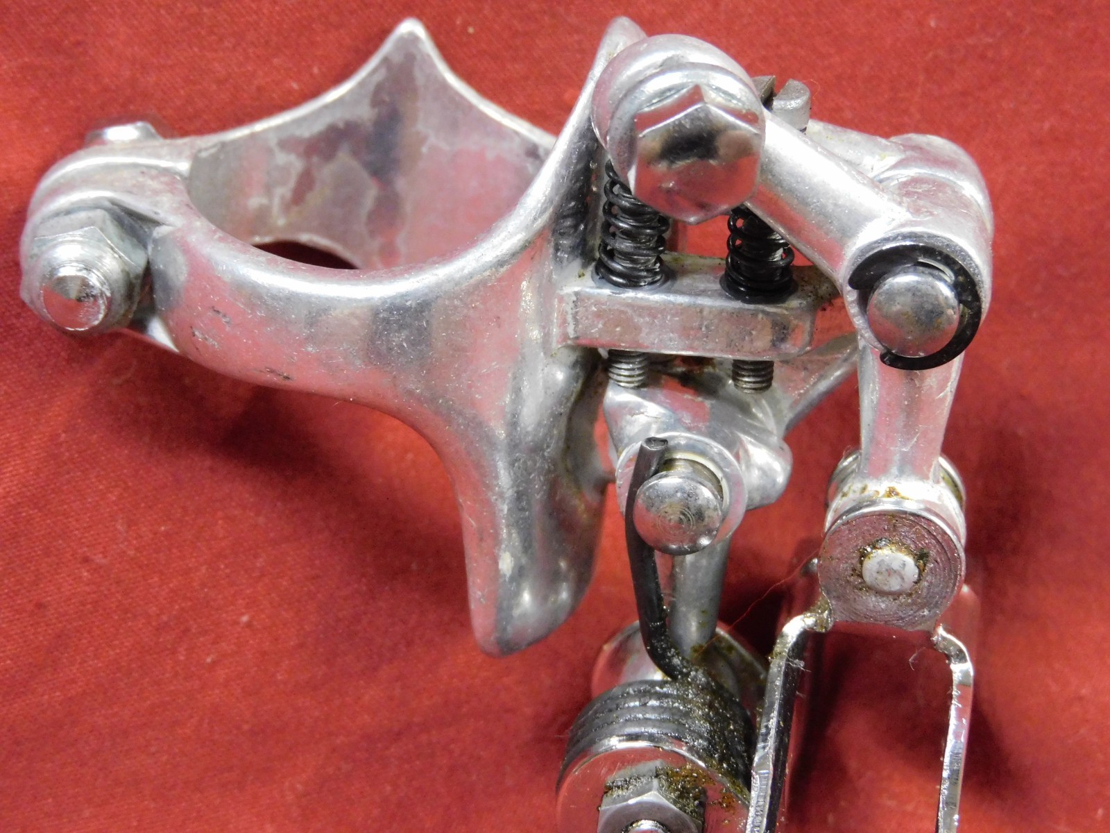 Mint Early 70’s Campagnolo Nuovo Record 1052 Front Derailleur 28.6 mm Clamp-on