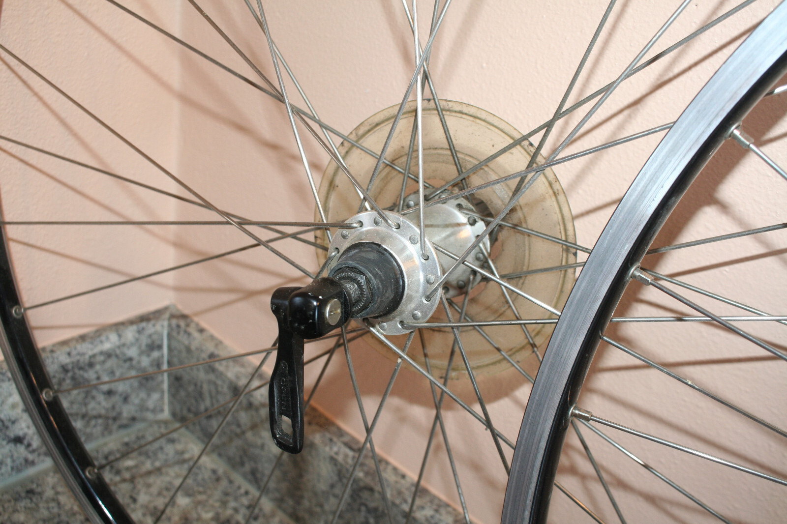 2 Bike rims Back and Front SHIMANO TIAGRA FH-4400 VIA BIKE RIM *