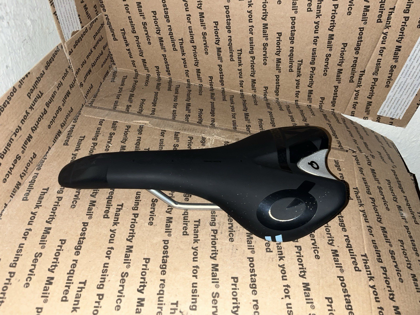 Prologo Nago x10 Unisex Adult Bicycle Saddle, Hard Black