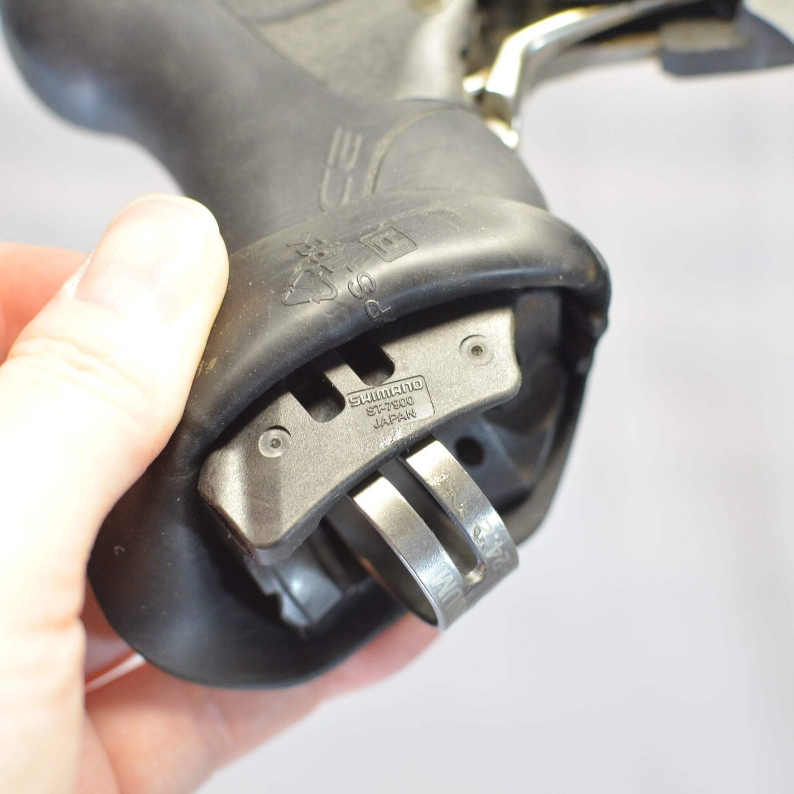 Shimano Dura Ace 7900 ST-7900 RIGHT/REAR 10 Speed STI Shifter, 9/10 EXC+