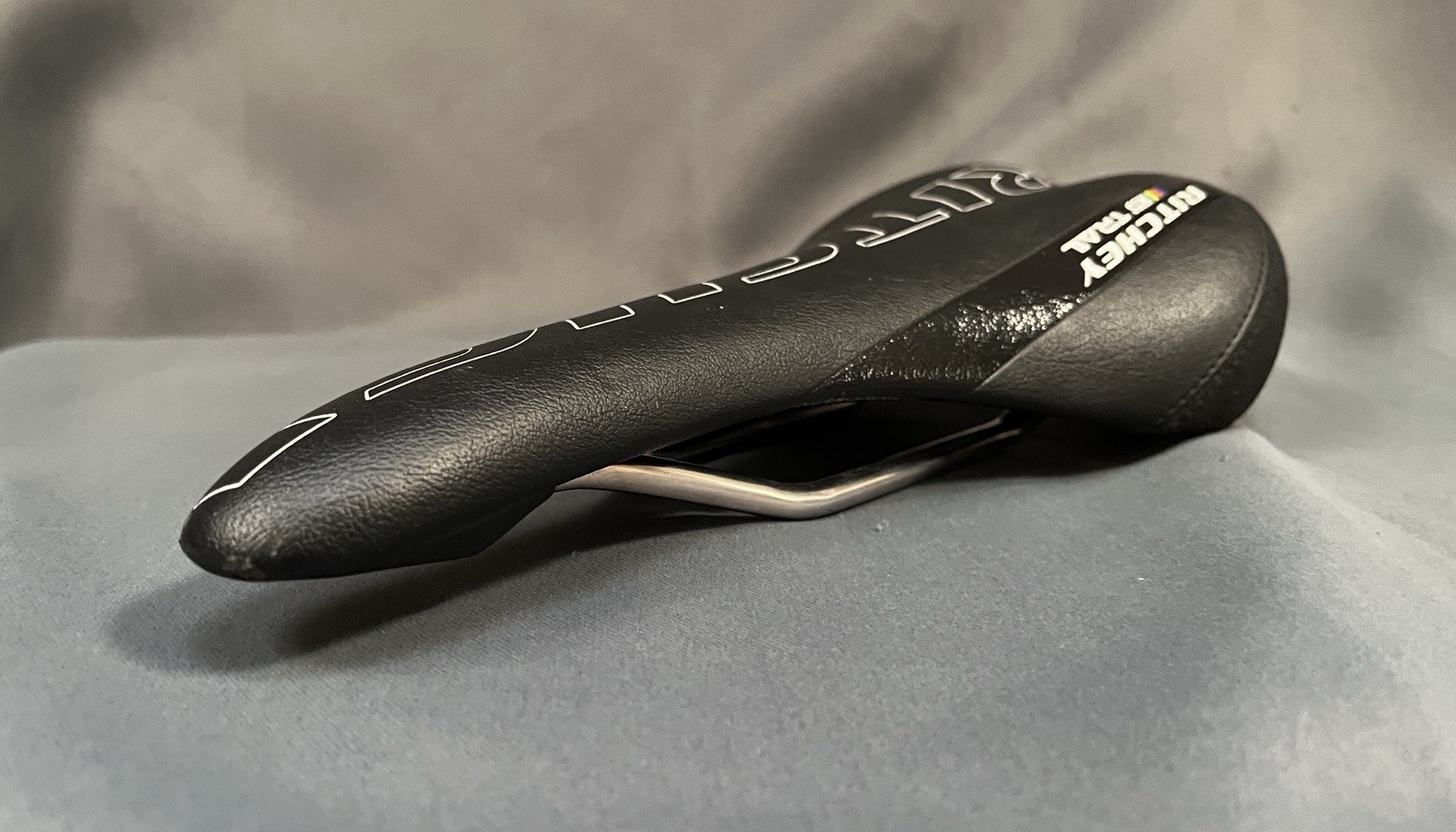 Ritchey WCS Trail Saddle 138mm CRN-Ti 7×7 Rails Rainbow Logo MTB Bike Seat