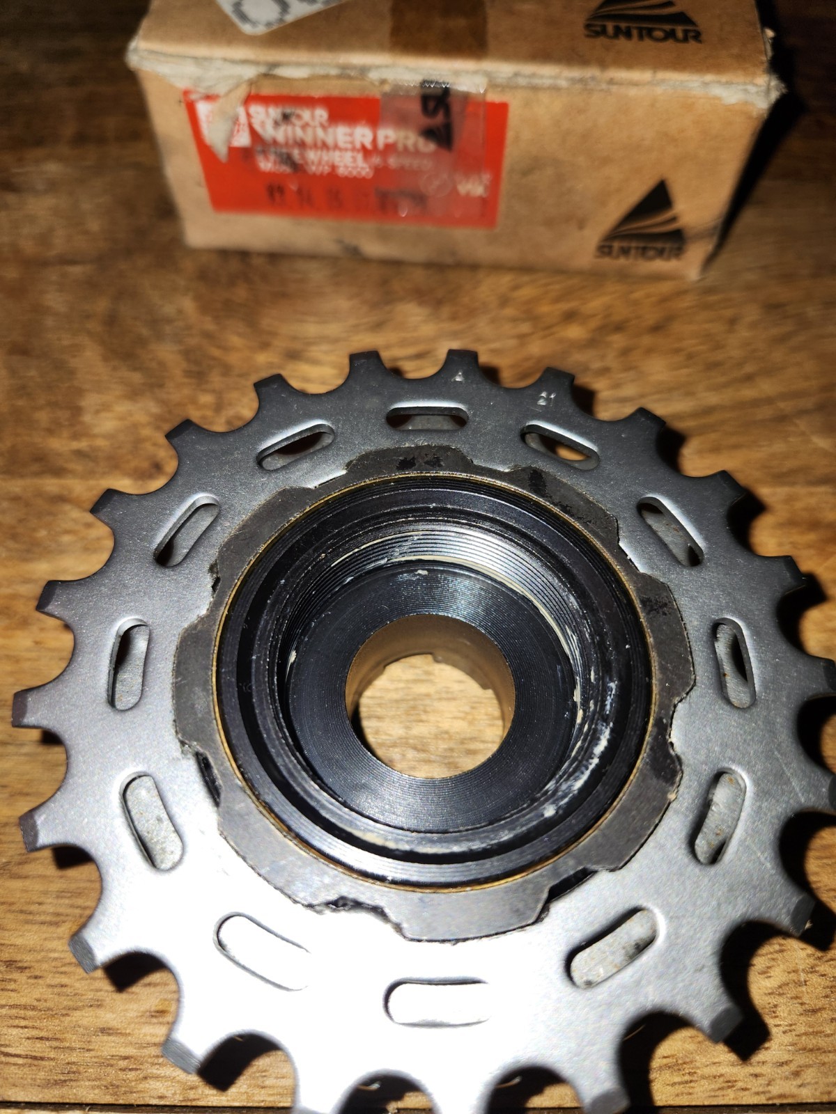 Suntour Winner Pro 6 Speed 13-21 6 Speed Freewheel Vintage Road Touring Japan