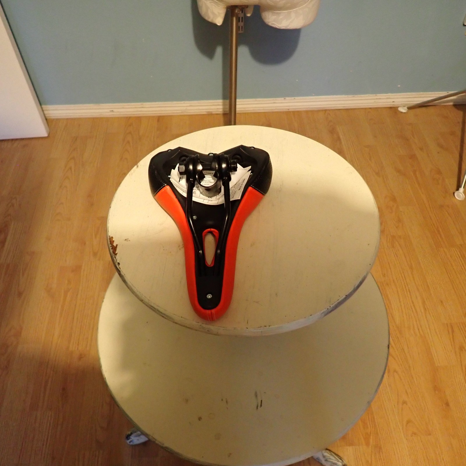 NEW NAUTILUS Indoor Padded Bike Saddle Open Center Area Red Black