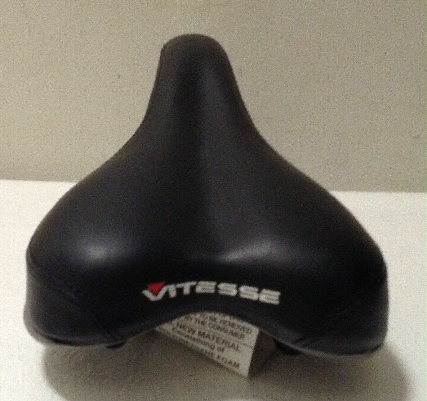 Vitesse Racing Road Mtn Universal Replacement Bicycle Bike Seat / Saddle Black