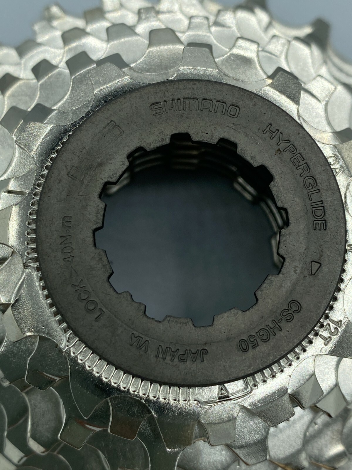 Shimano Claris/Sora CS-HG50 Cassette-8 Speed 12-25t Silver Road Bike Japan