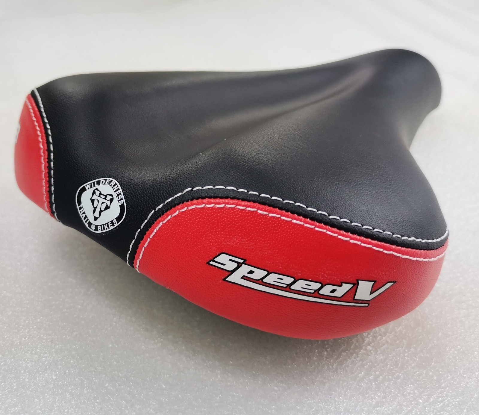NEW OLD STOCK WTB SPEED V SADDLE SEAT WIDE 160MM BLACK RED MTB CITY TOURING BIKE
