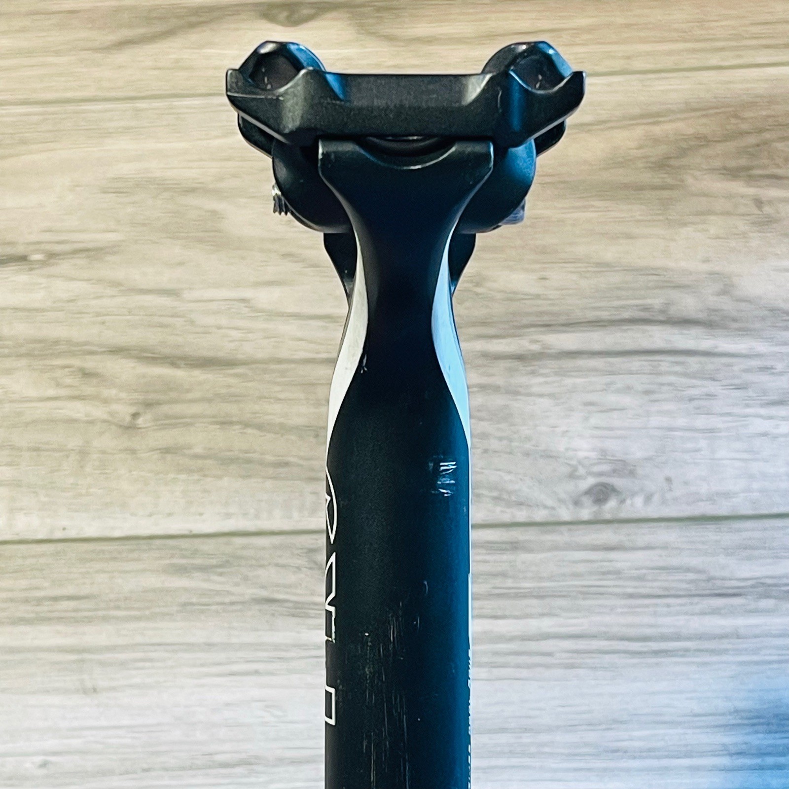 Shimano Pro Vibe 7S Seatpost 27.2 x 350 Black for Round 7×7 Rails