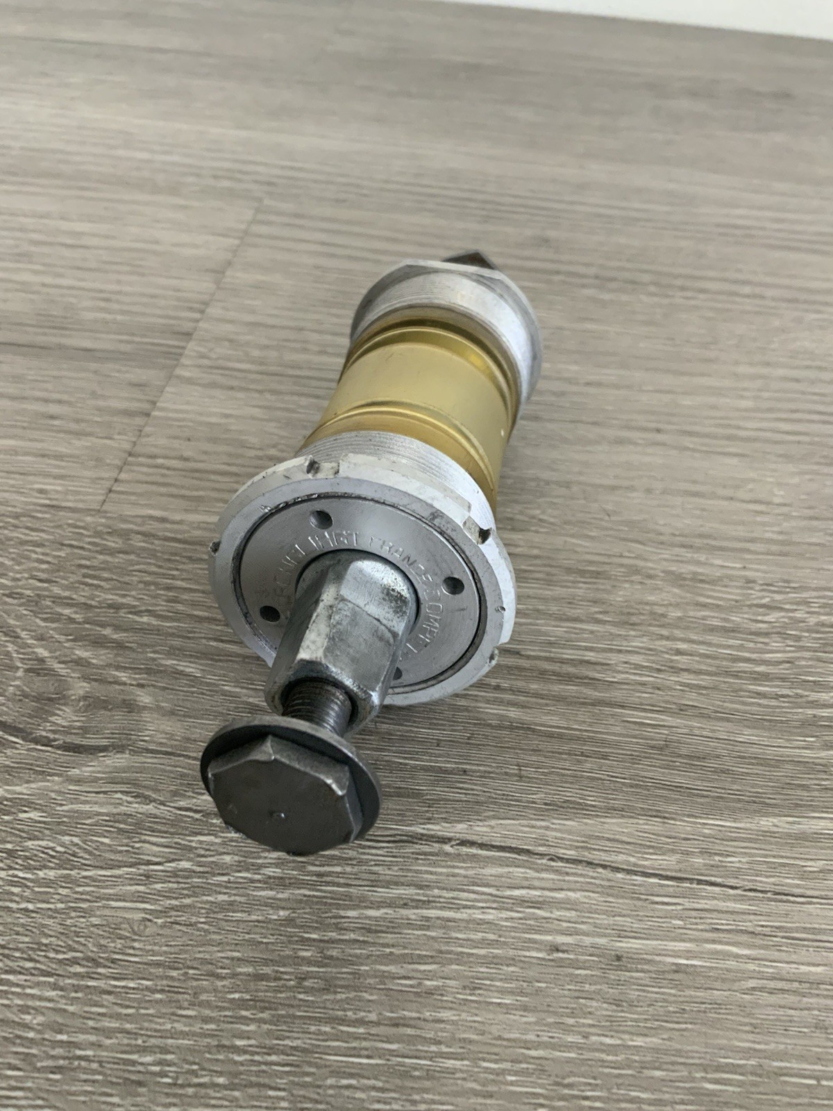 STRONGLIGHT SEALED BOTTOM BRACKET ITALIAN THREADED 70-119 MM 252 GRAMS