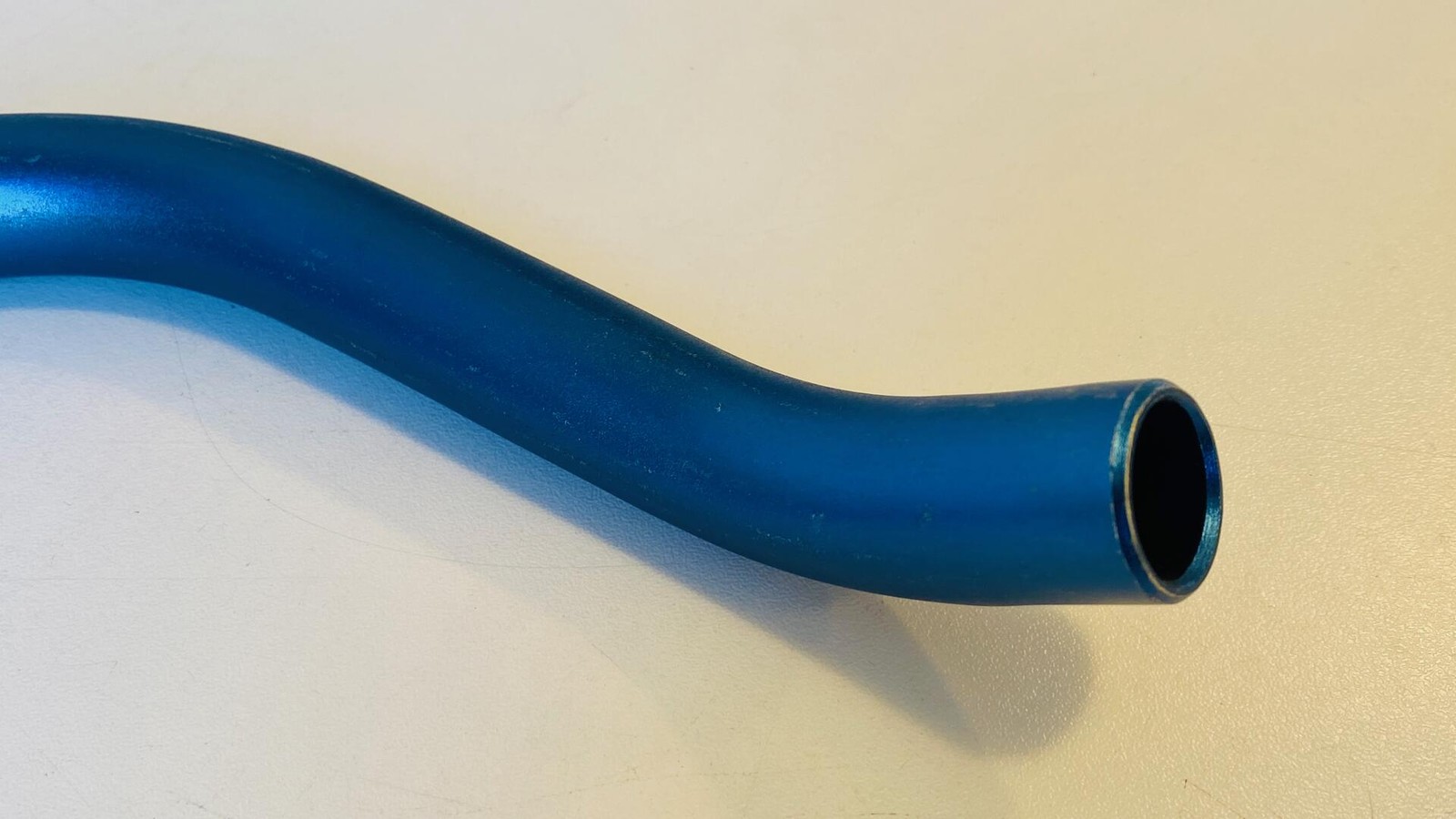 Storage-Worn NOS Origin-8 Blue Anodized Bullhorn Bars 26.0mm x 400mm