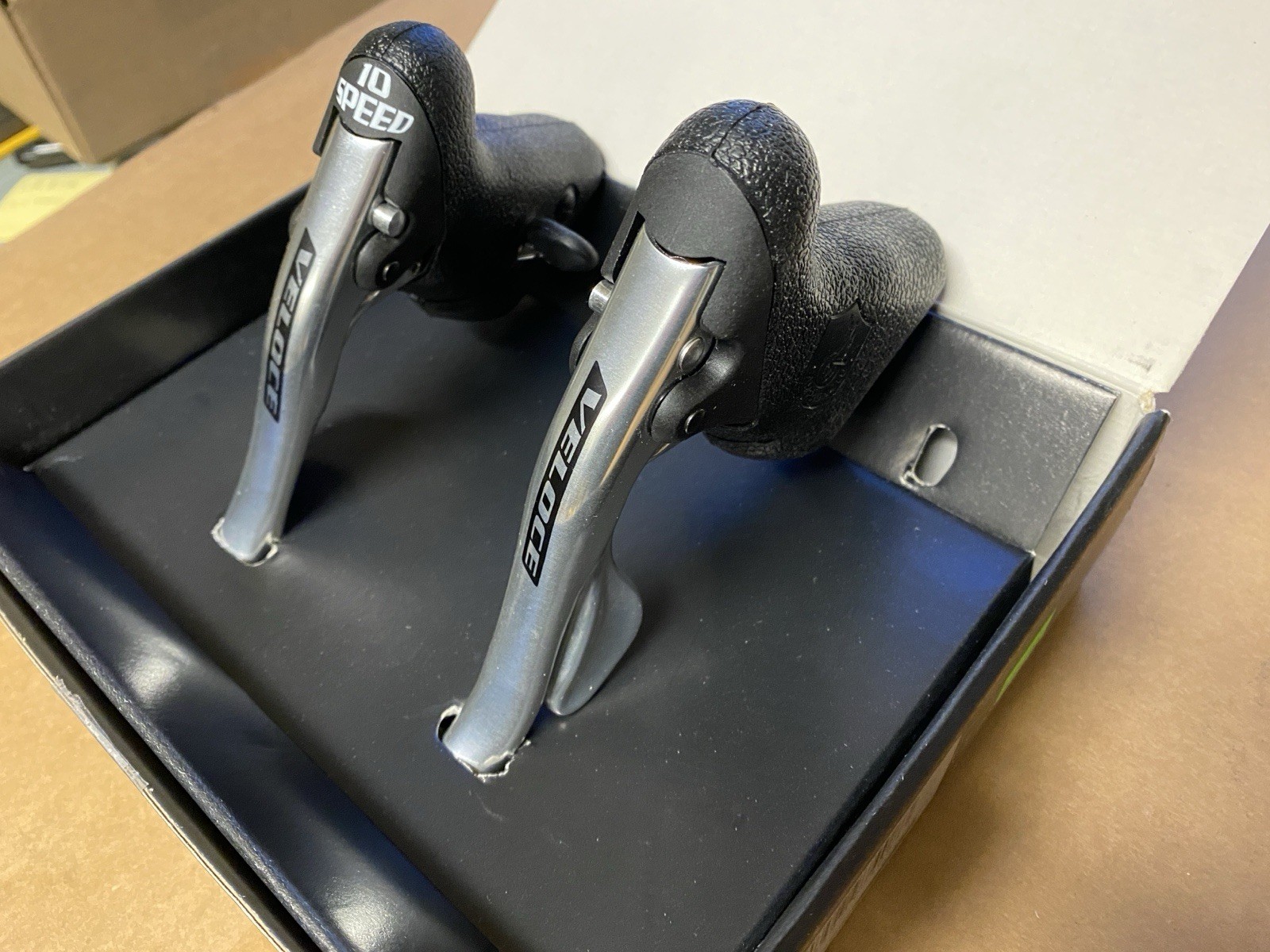 Campagnolo Veloce 10 Speed Ergopower Brake Levers Shifters Silver 2006 NOS NEW