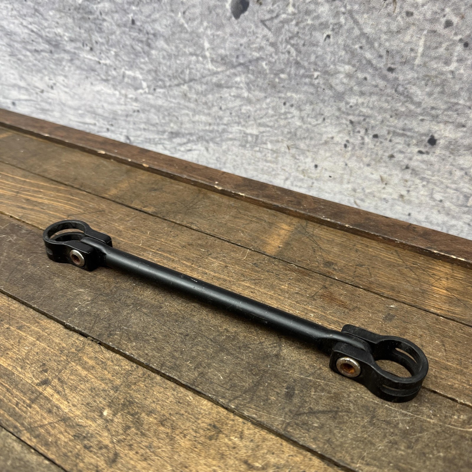 Mountain Bike BMX Handlebar Cross Brace Clamp On Bar Black Downhill BMX