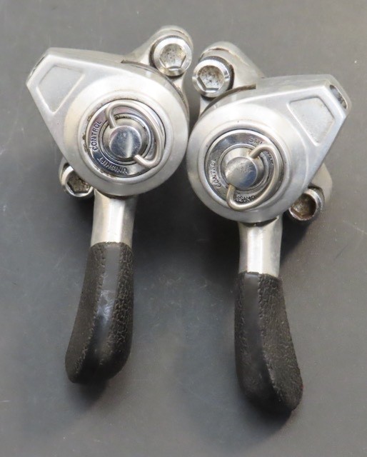 Vintage Shimano deore XT SL-M700 top bar thumb shifters Stumpjumper Japan