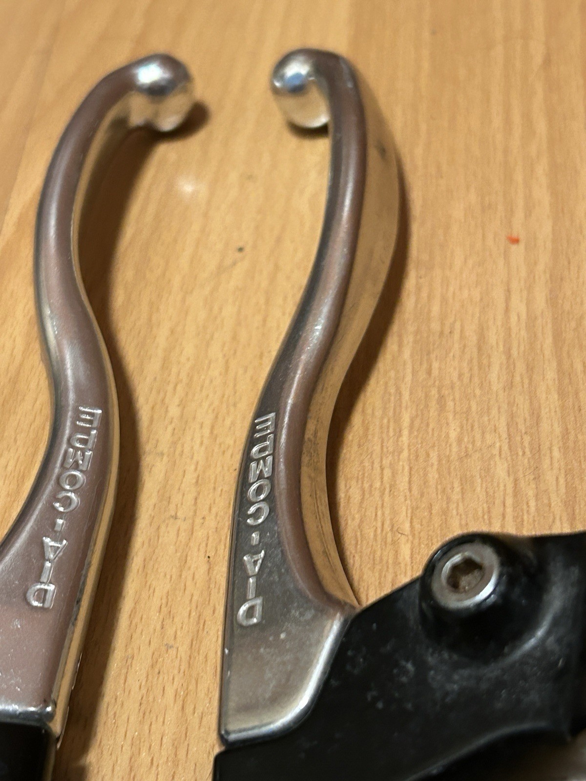 Vintage 1983 Dia-Compe Brake Levers Pair 4-Finger 80s Mountain Cruiser Klunker