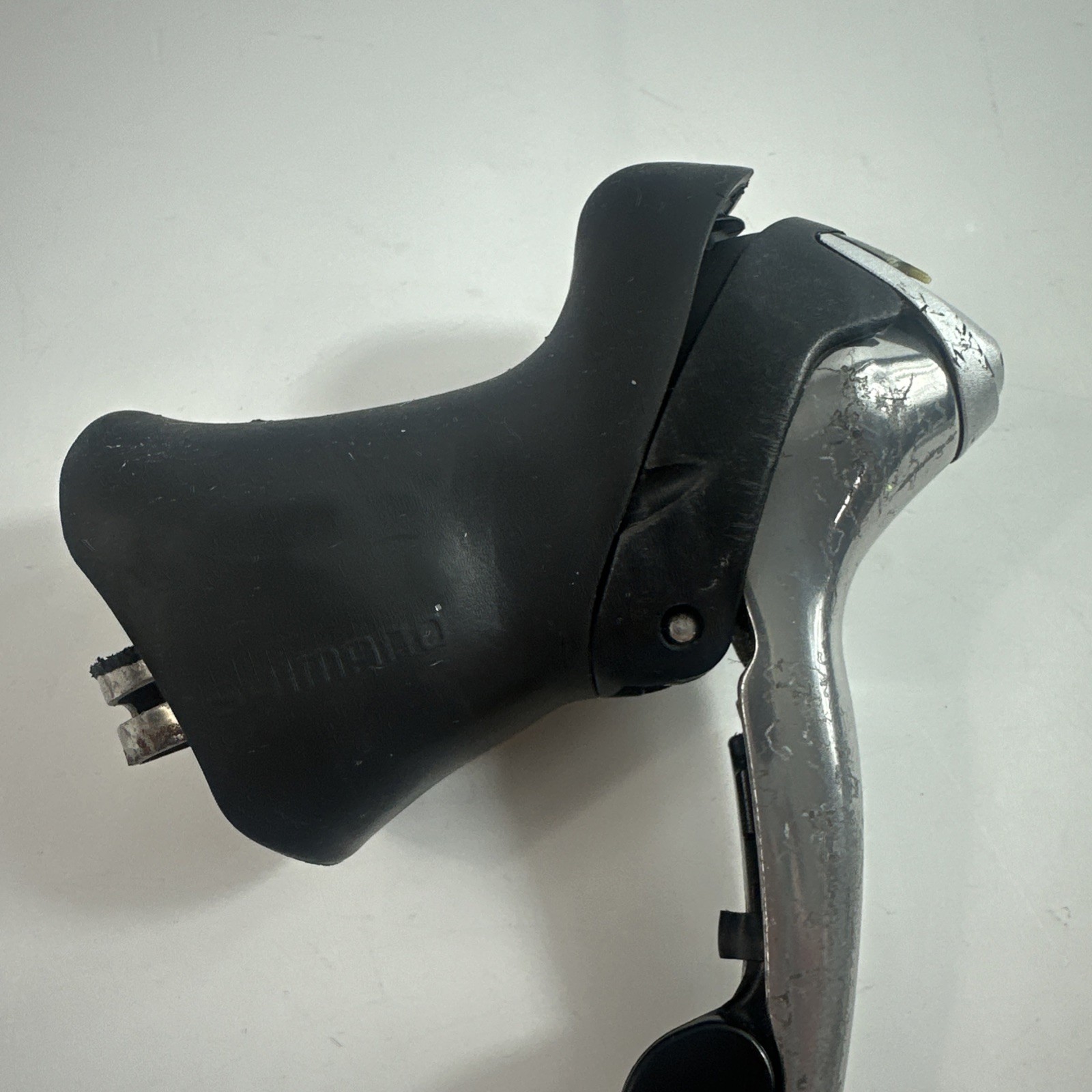 SHIMANO ULTEGRA SHIFT BRAKE LEVERS – PAIR
