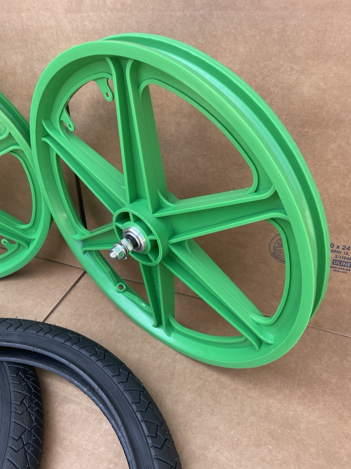 20″ Bicycle Plastic GREEN 6-spoke Mag Wheels Set Street Slick Tires GT Rims BMX