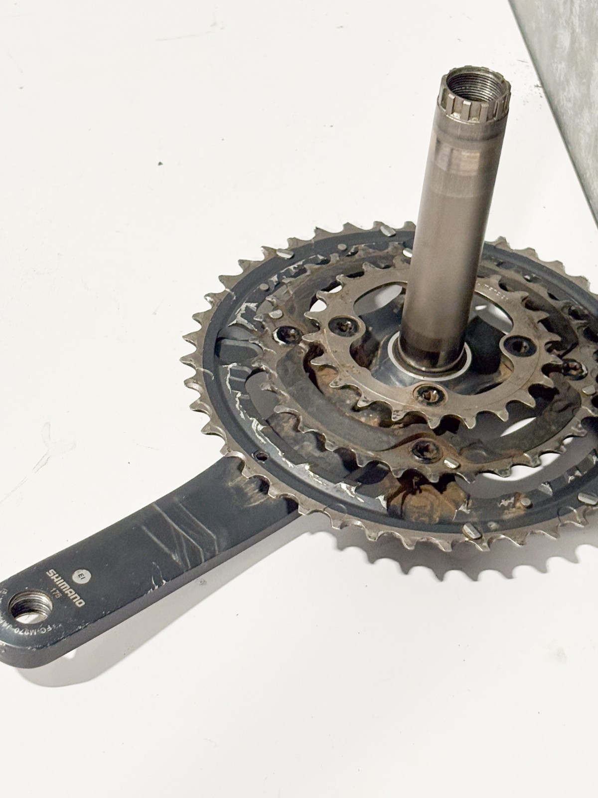 Shimano XTR 3x 9s FC-M970 Mtn Bike Crankset 44/32/22T Mega 9 175mm Triple w/ BB