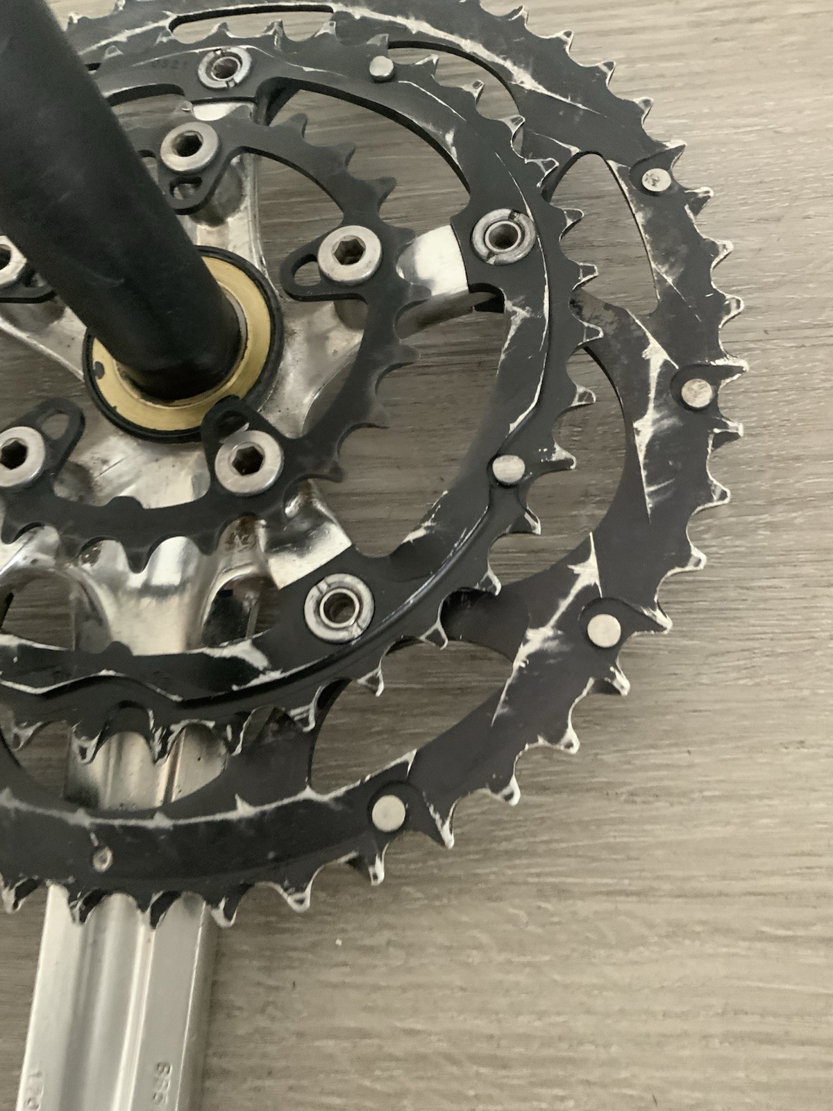 BONTRAGER CRANKSET TRIPLE 24-39-52 TOOTH 10 OR 9 SPEED 170 MM ARMS GXP