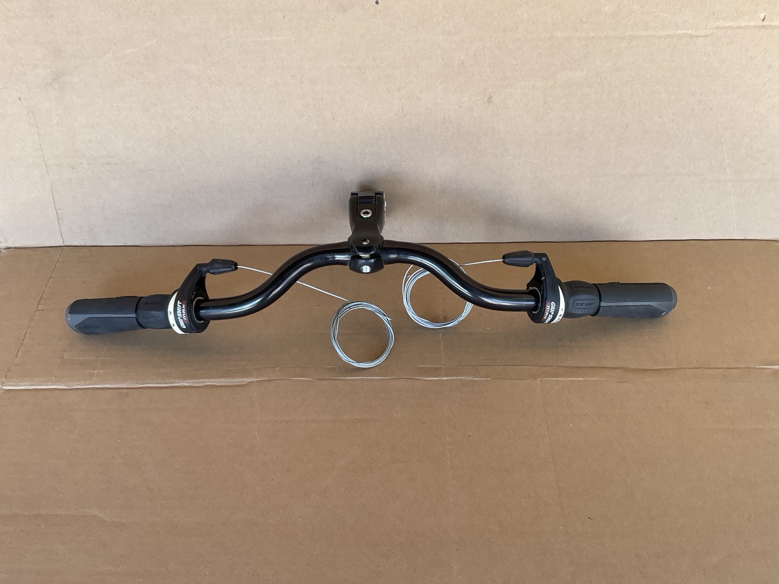 Grip Twist Shifters 3 X 8 Speed Front+Rear Pair Nice Condition Bars / Stem