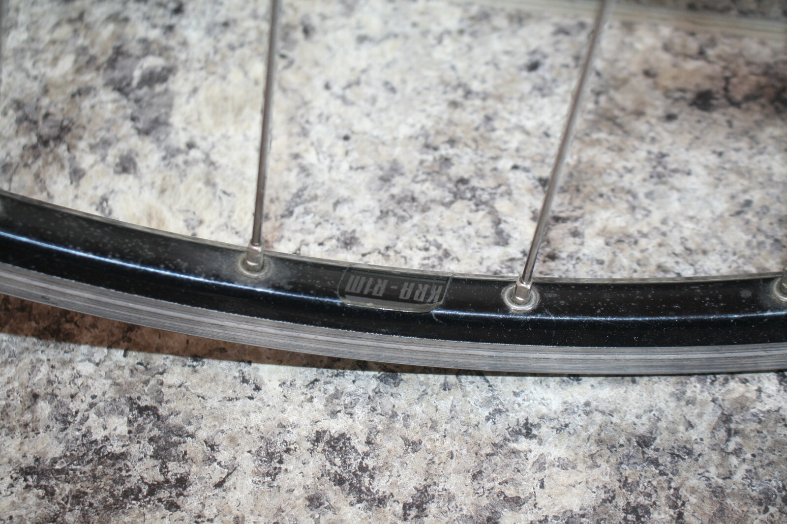 2 Bike rims Back and Front SHIMANO TIAGRA FH-4400 VIA BIKE RIM *