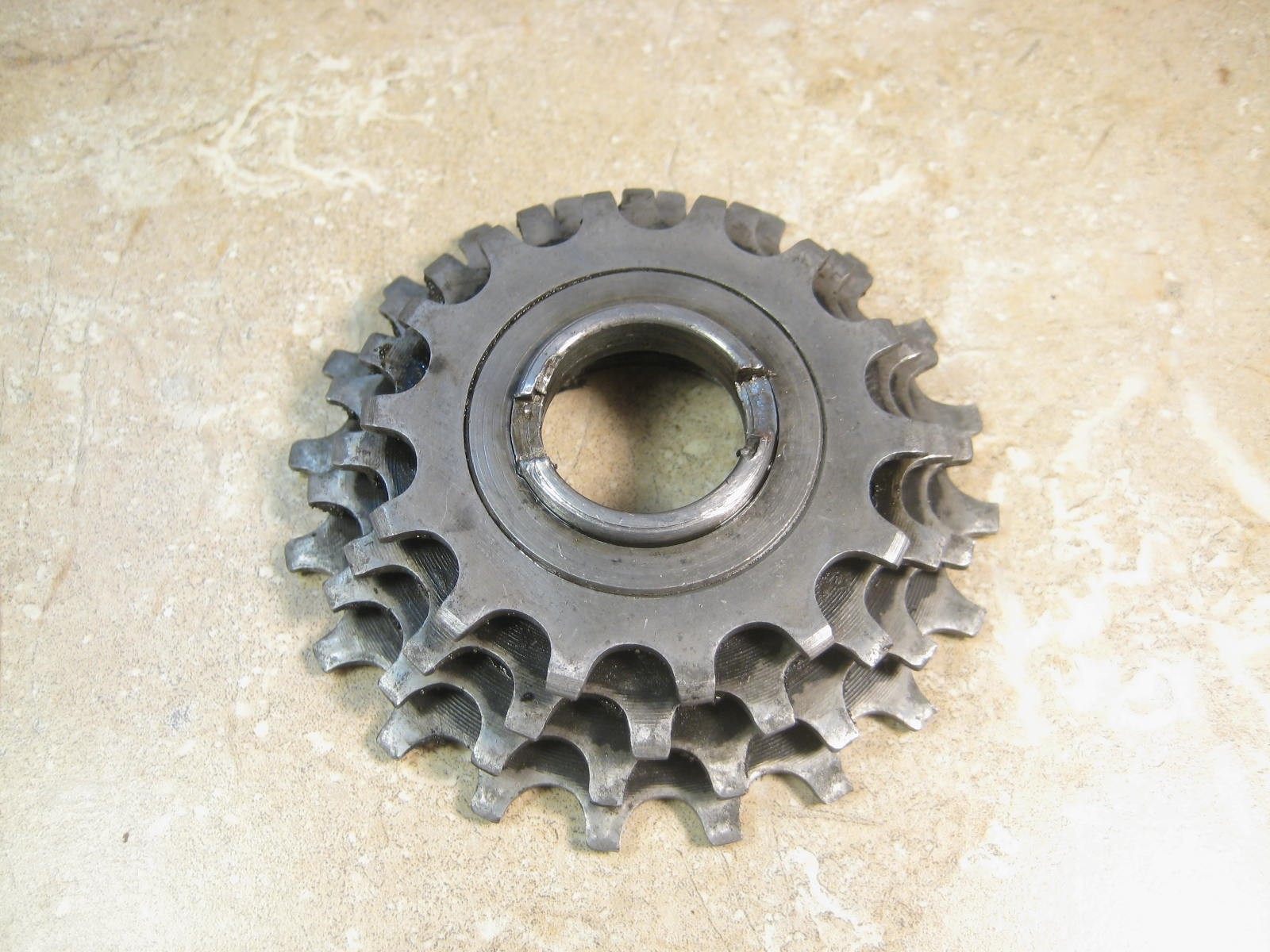 J Moyne 4 Speed Freewheel 14-16-18-20 Teeth Made in France S.G.D.G.