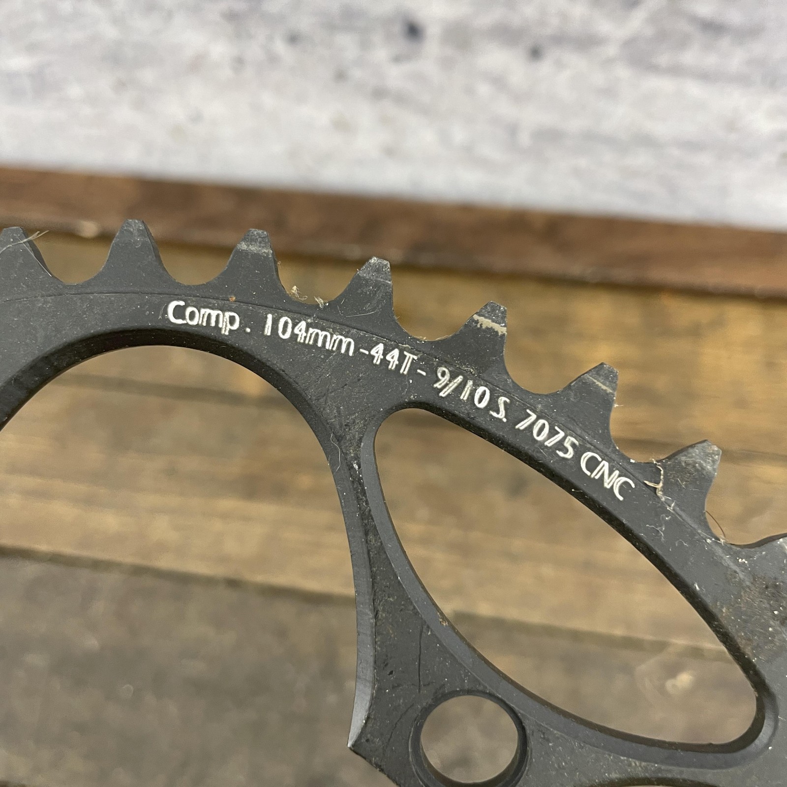 Stronglight CT2 Chainring 44T 104mm BCD 9/10 Speed 7075 CNC Ceramic Teflon 4 Arm