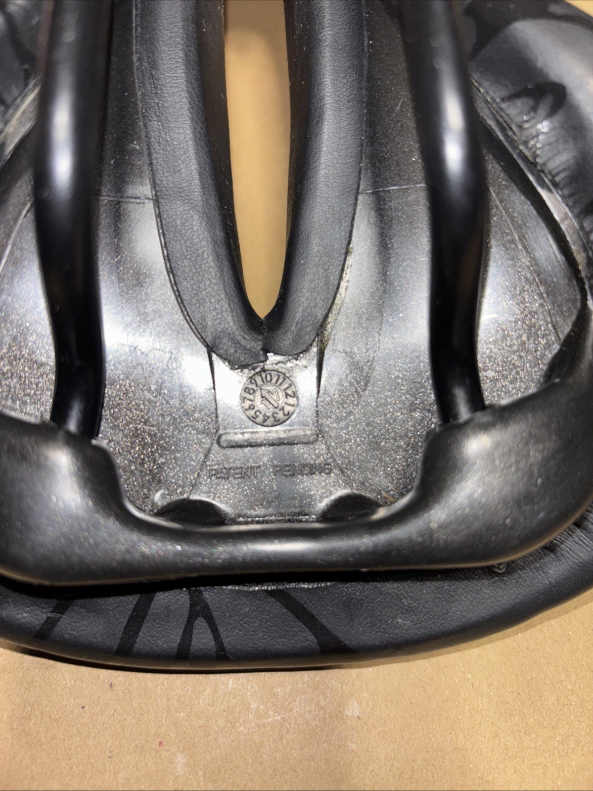 Terry Butterfly Bike Saddle Seat Center Cutaway 12.2oz 262mm Long 76mm High 155w