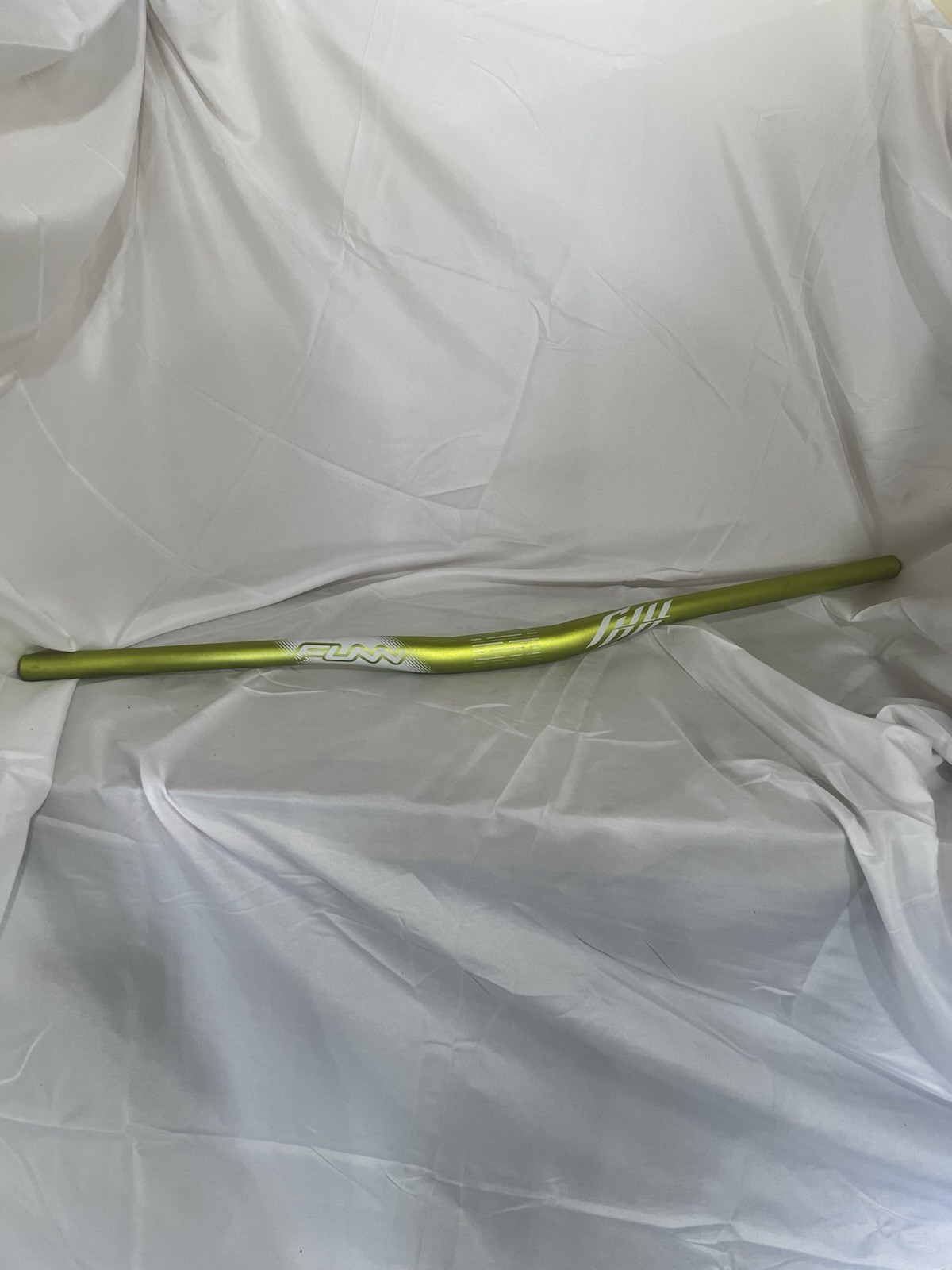 FUNN ITIF Aluminum Riser Handlebar Green 31.8mm Clamp 750mm MTB