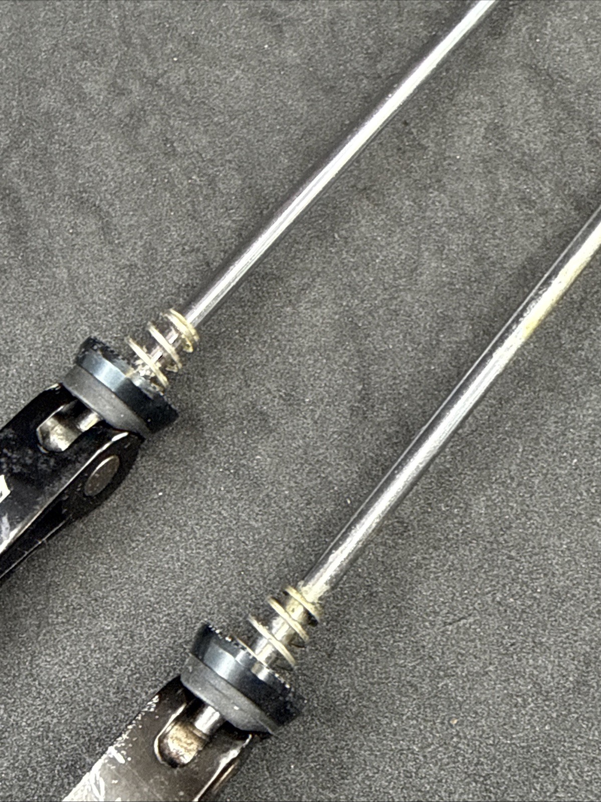 CLASSIC Bontrager Race Lite Stainless 100/130 Quick Release Skewer SET GOOD USED