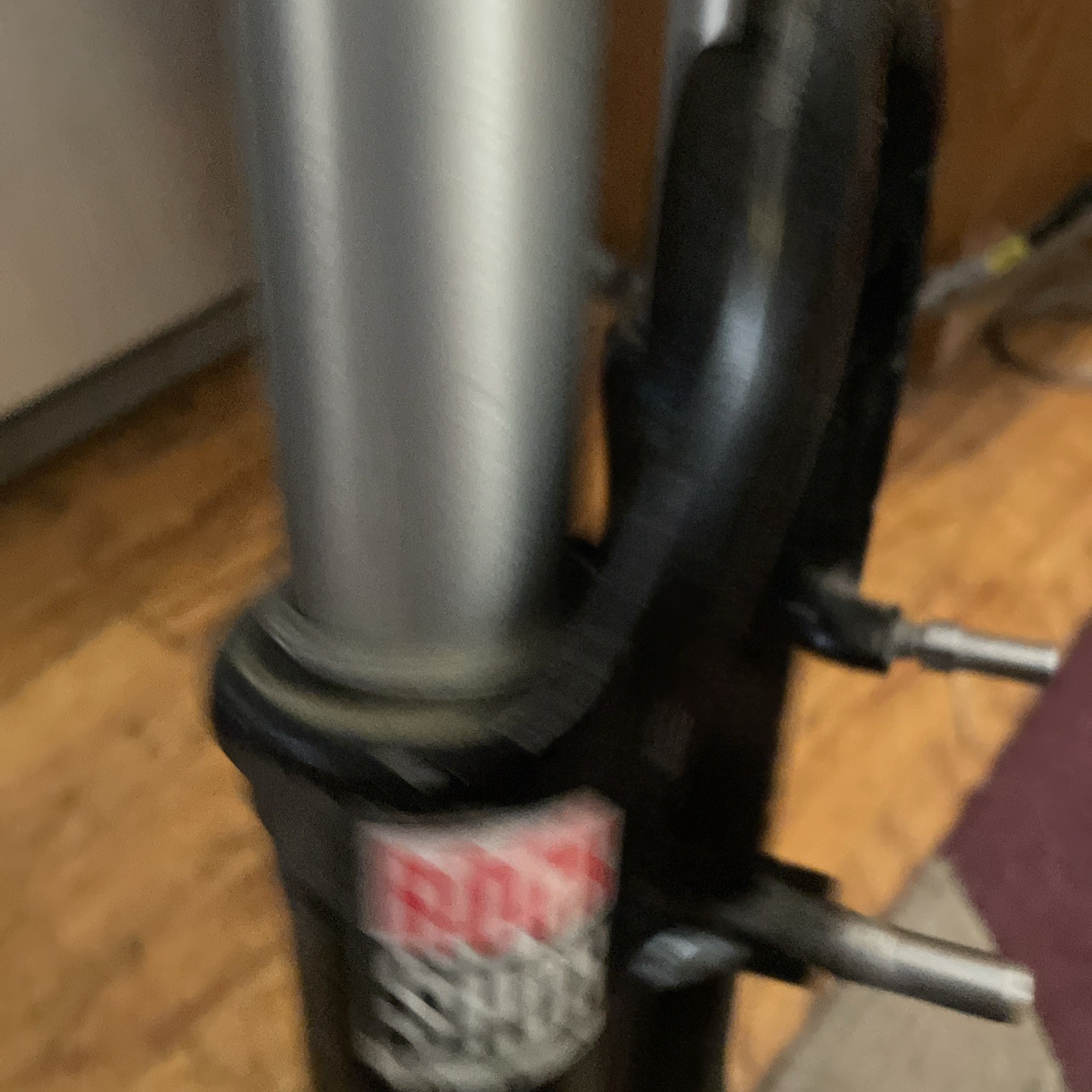 Rockshox Duke Suspension Fork 26” wheels 1 1/8”