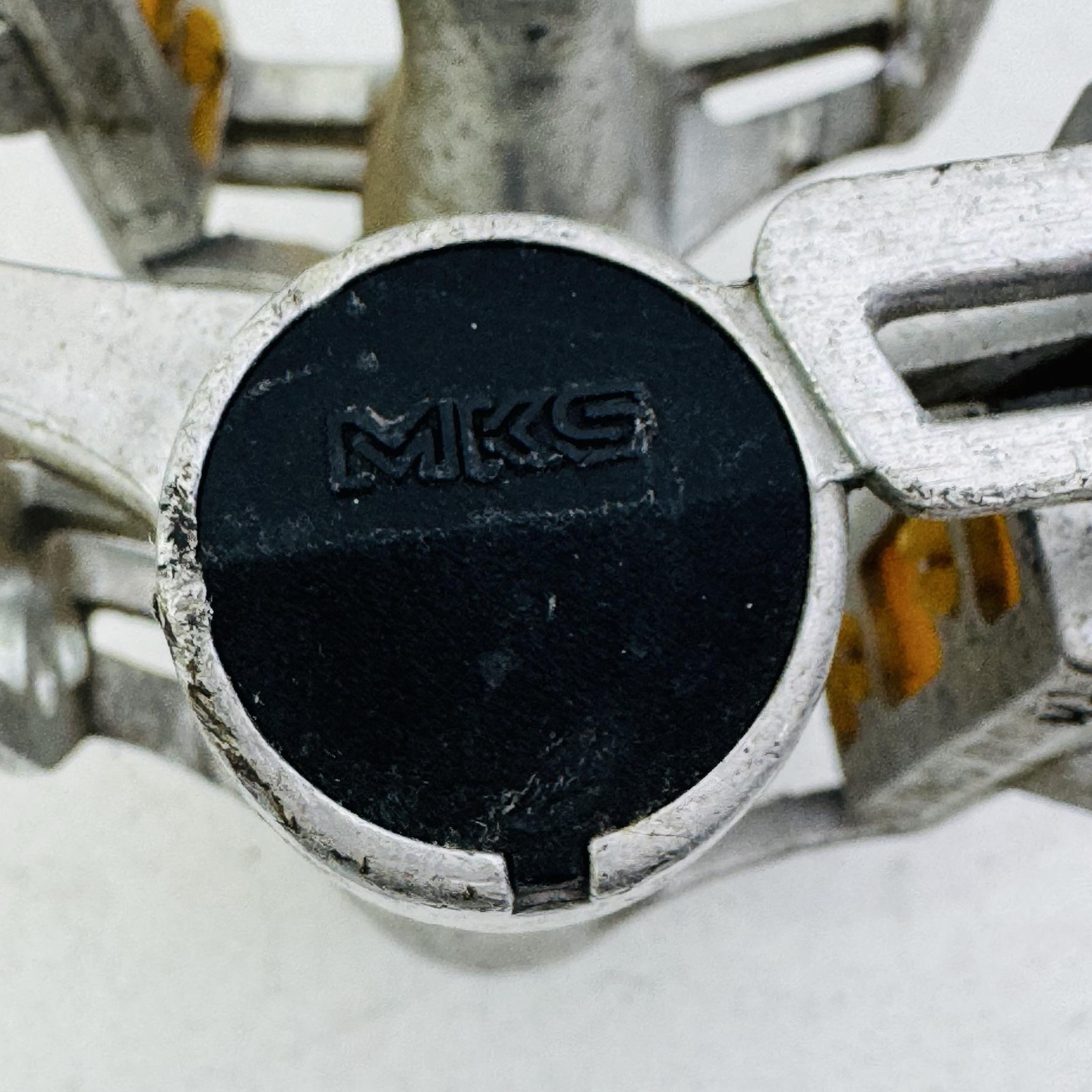 Vintage MKS AR-8 Platform Bike Pedals 9/16 In Silver Alloy Reflectors Japan A42