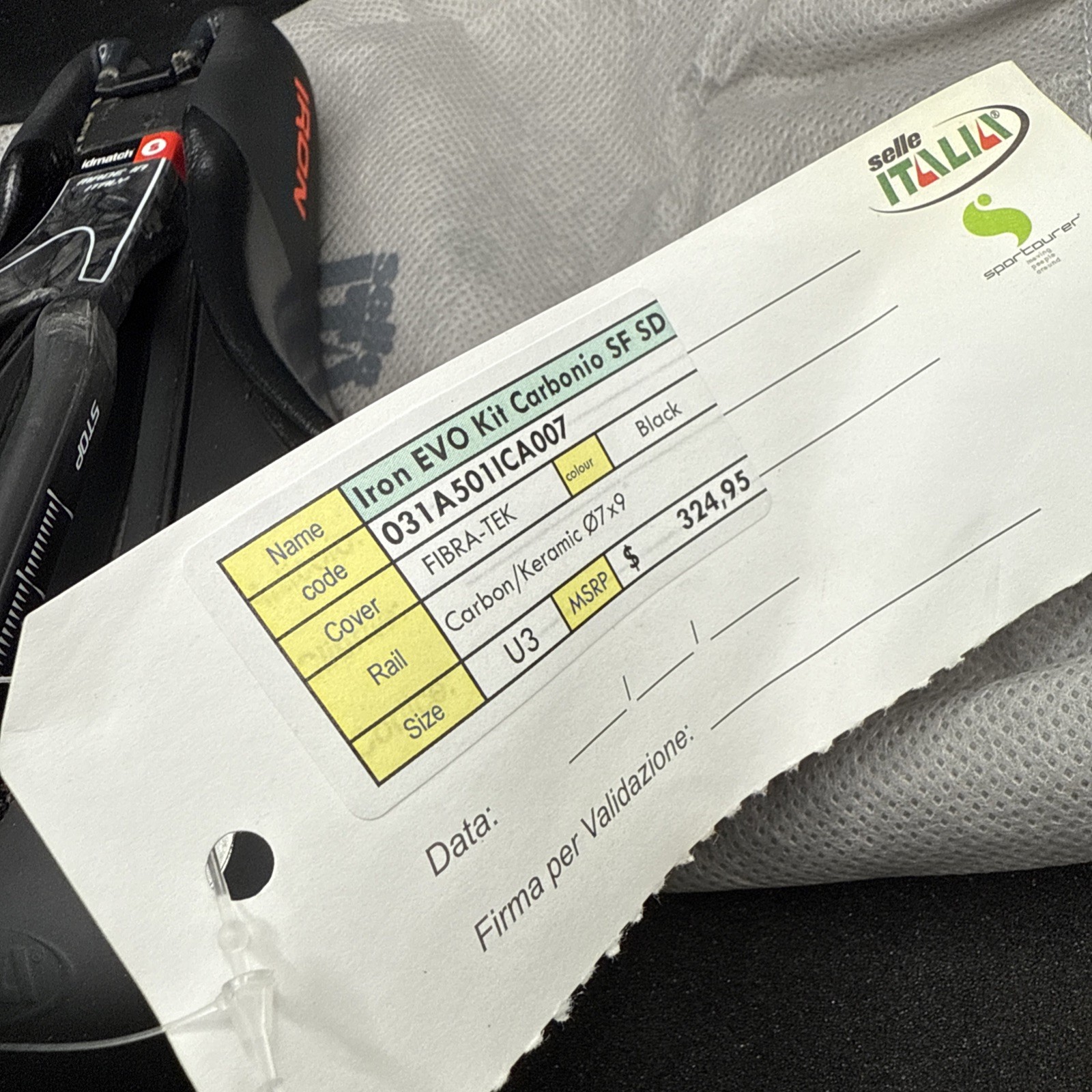 Selle Italia Iron Sd Kit Carbonio Carbon Railed Cycling Saddle Seat (9419-a47)