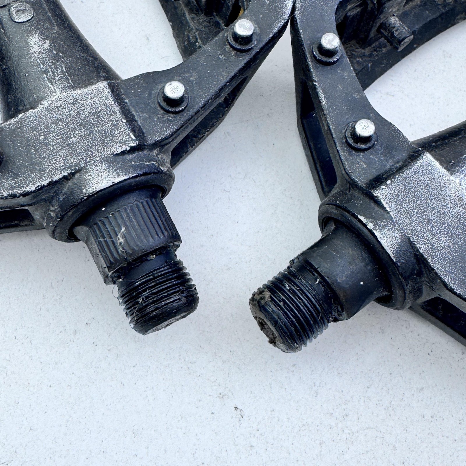 Wellgo Platform Pedals Pair Black Alloy Flat Bike 9/16 in MTB BMX Urban A20