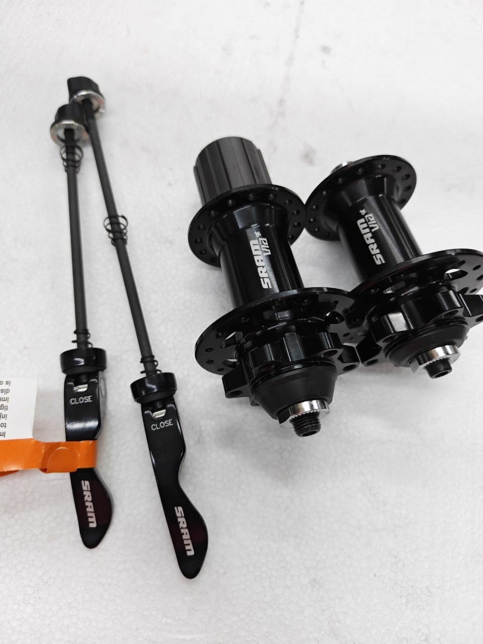SRAM VIA SET 32 HOLES FRONT & REAR HUBS 9/10 SPEED QUICK RELEASE