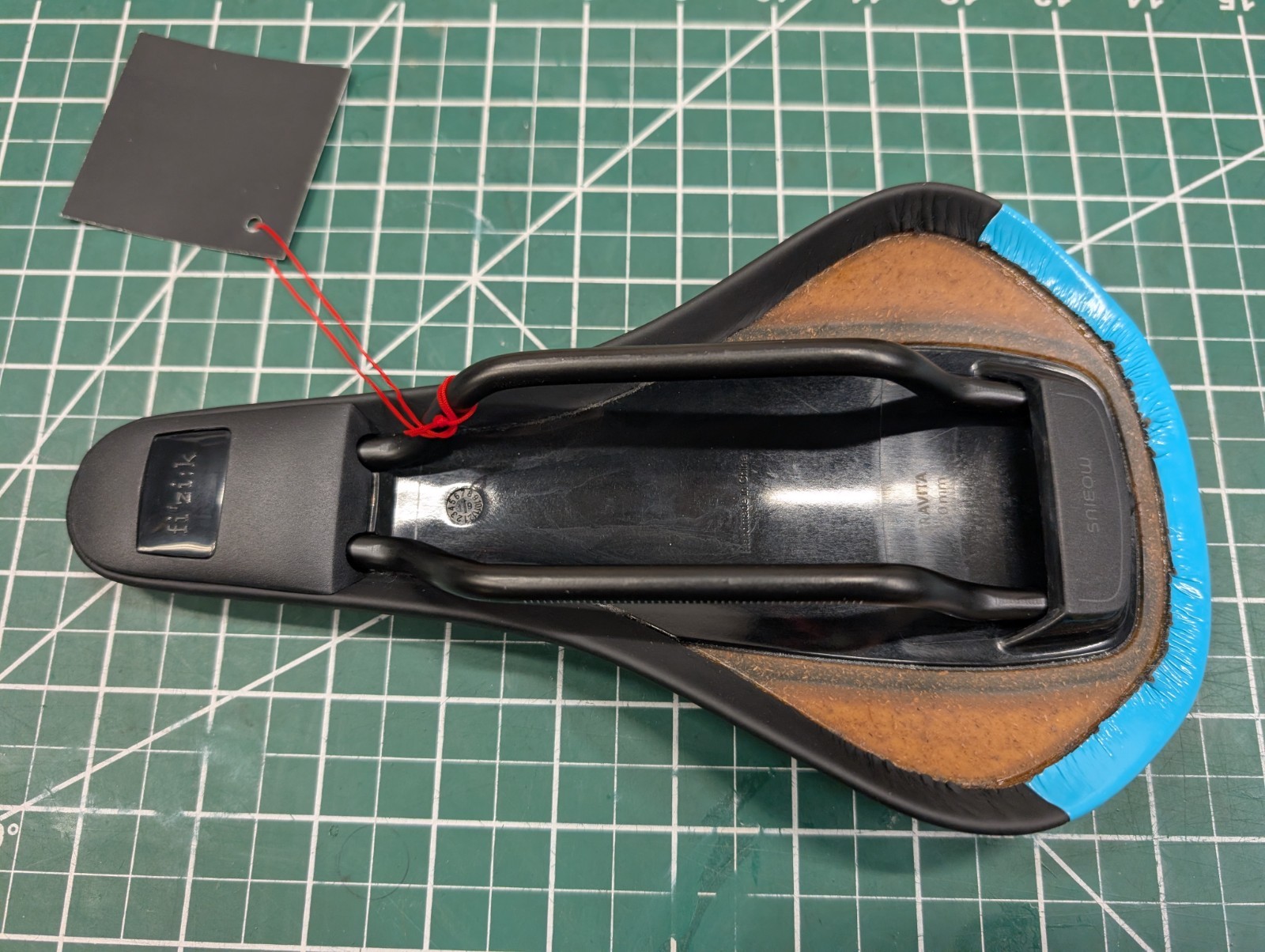 Fizik Alpaca X5 Gravita Saddle – NEW Custom Yeti Turquoise