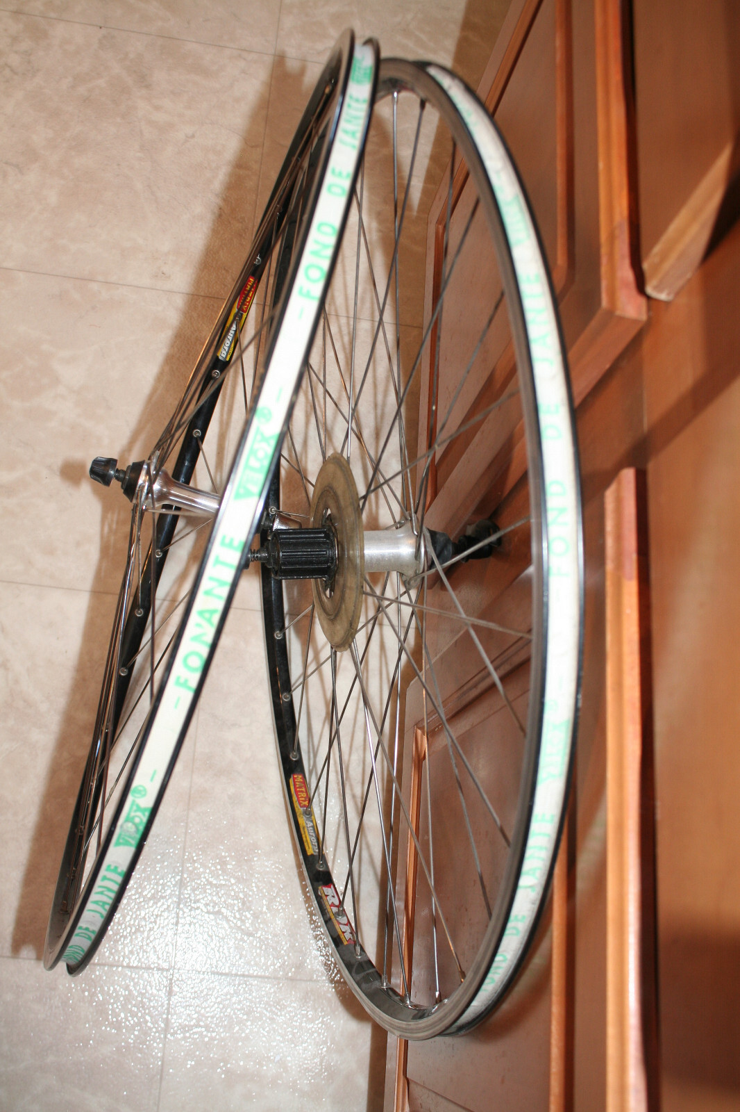 2 Bike rims Back and Front SHIMANO TIAGRA FH-4400 VIA BIKE RIM *