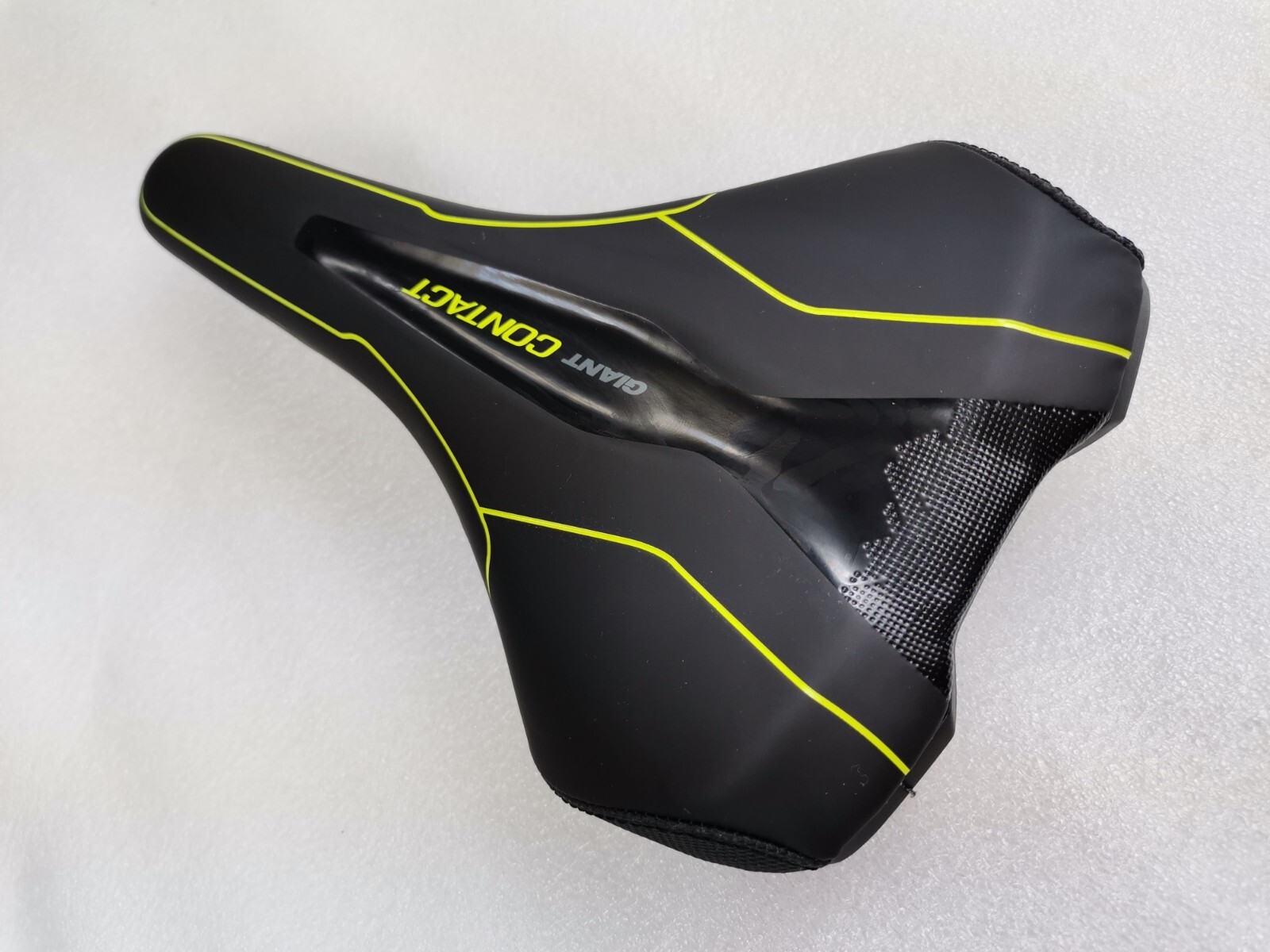 GIANT CONTACT SADDLE ROAD MTB CITY TOURING BIKE BLACK 265X150MM