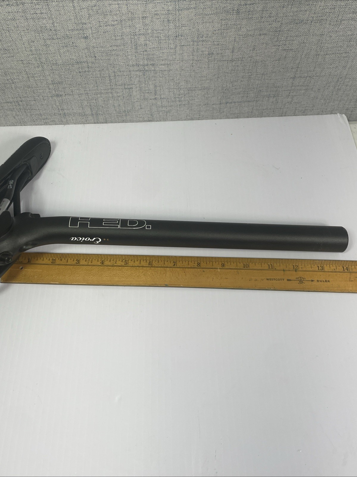 Diamondback Bicycle Saddle Seat w/ HEAD Erica Seatpost Black Bike Saddle Set