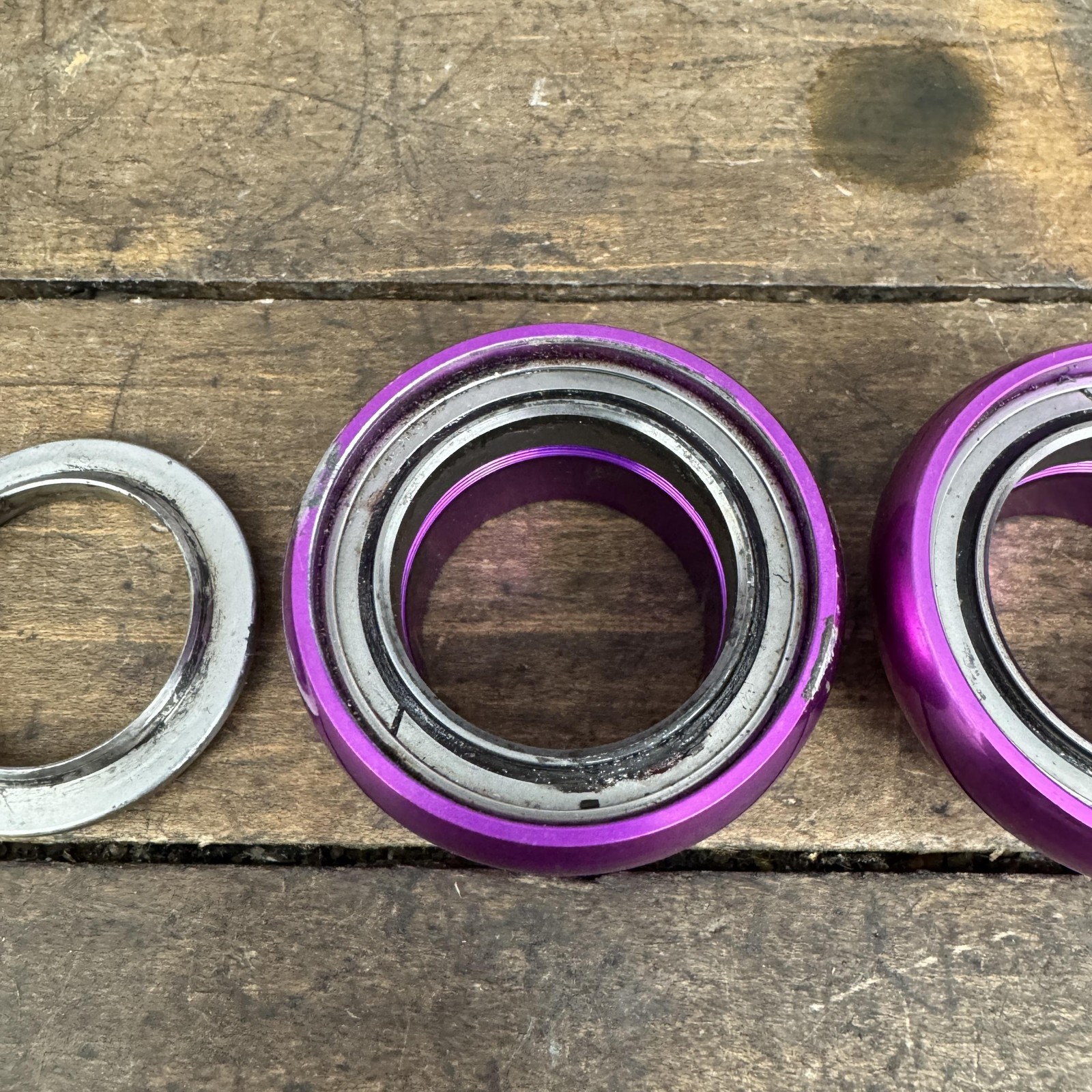 Chris King 1 in Threadless Headset NoThreadSet Purple 1in MTB No Logo Cups 1″