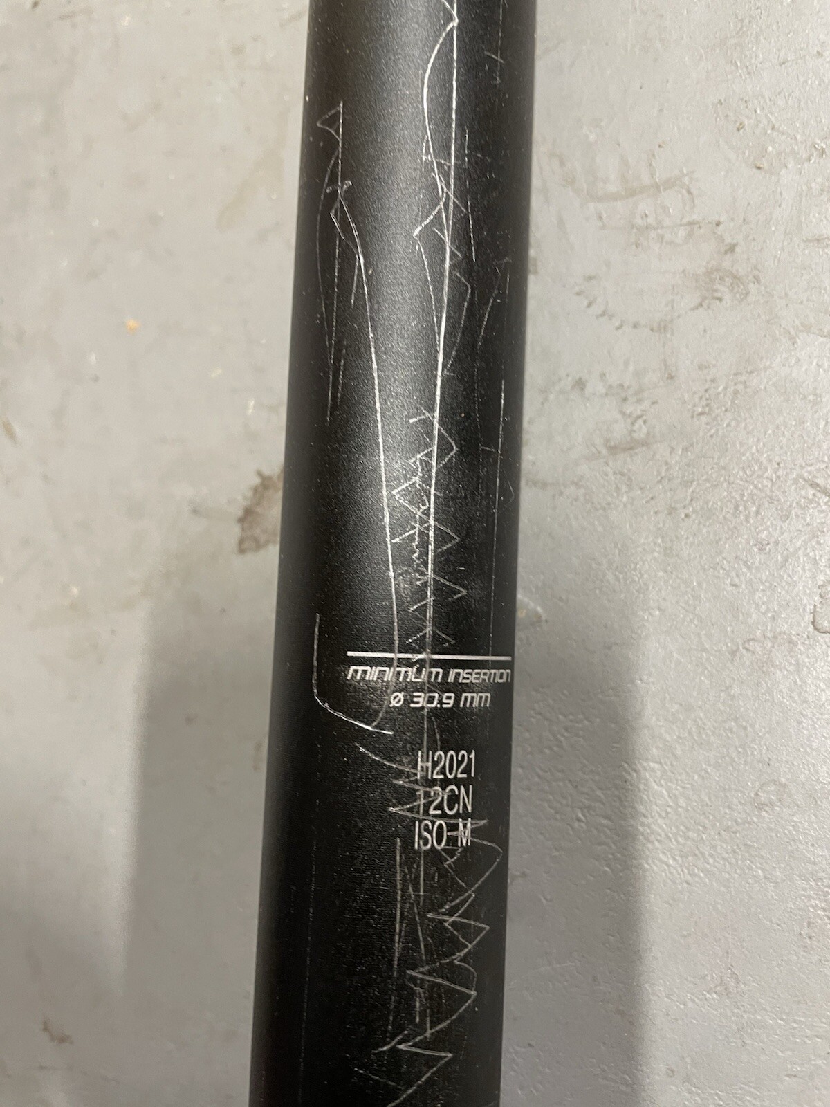 Specialized 30.9mm Seatpost Aluminum Black 370mm Long Mountain Road Bike