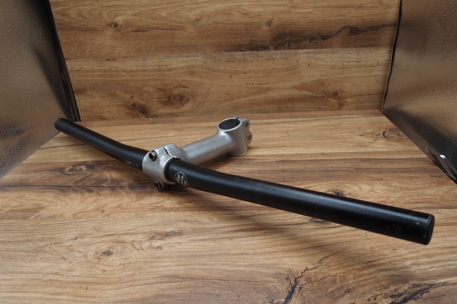 MTB flat handlebar Bontrager Comp II + ahead stem 1 1/8 in