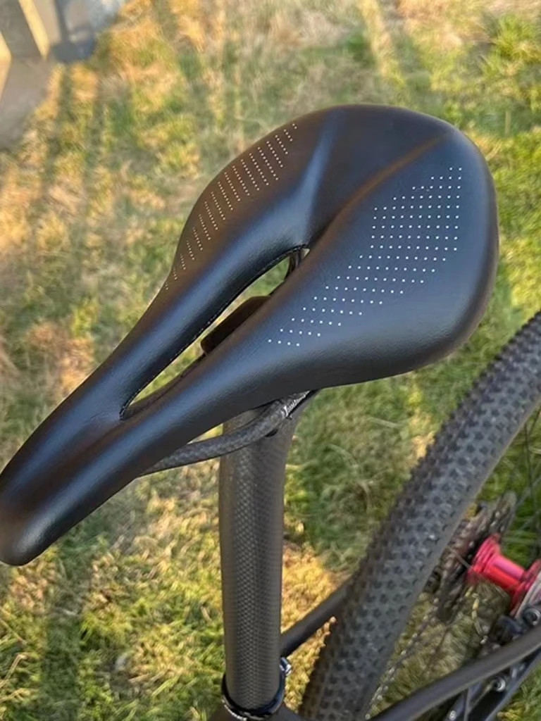 Carbon Fiber Mountain/road Bicycle Seat Ultralight Hollow Leather Seat Cushion