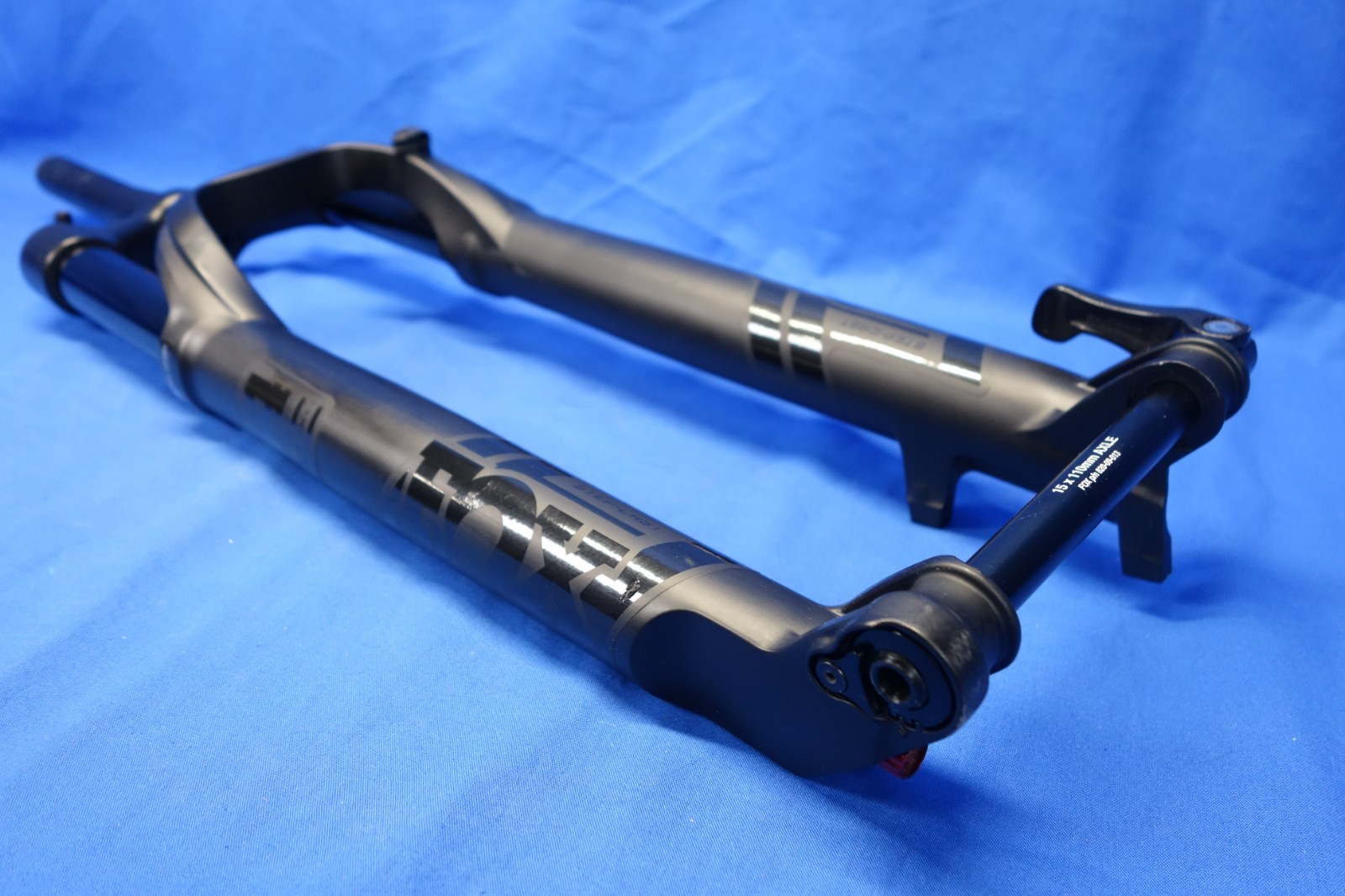 Fox Float 34 Grip Performance Series 29″ 120mm Travel Fork, Boost, 44mm OS