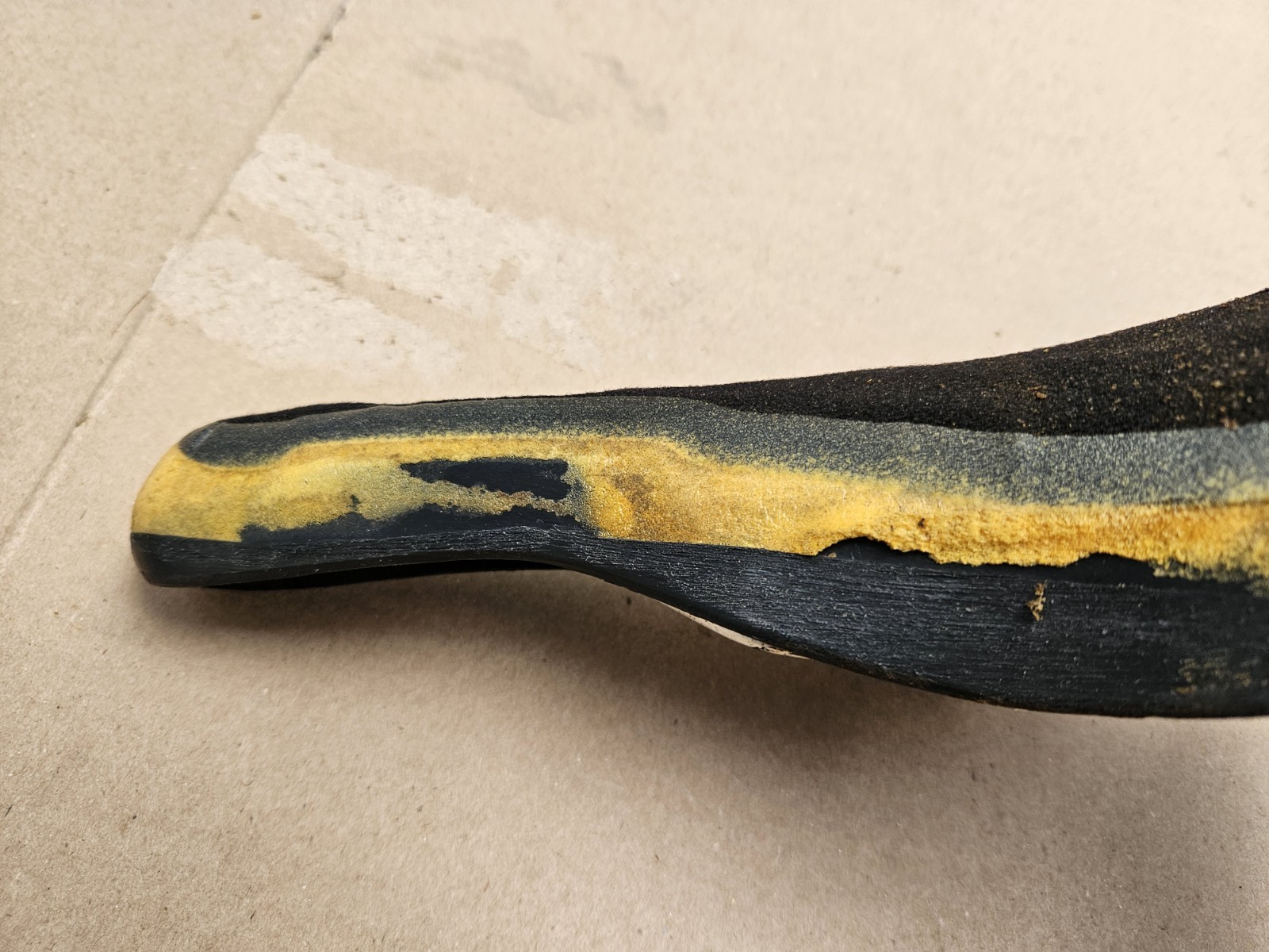 Unknown Vintage 90s Road Bike Saddle Made In Italy