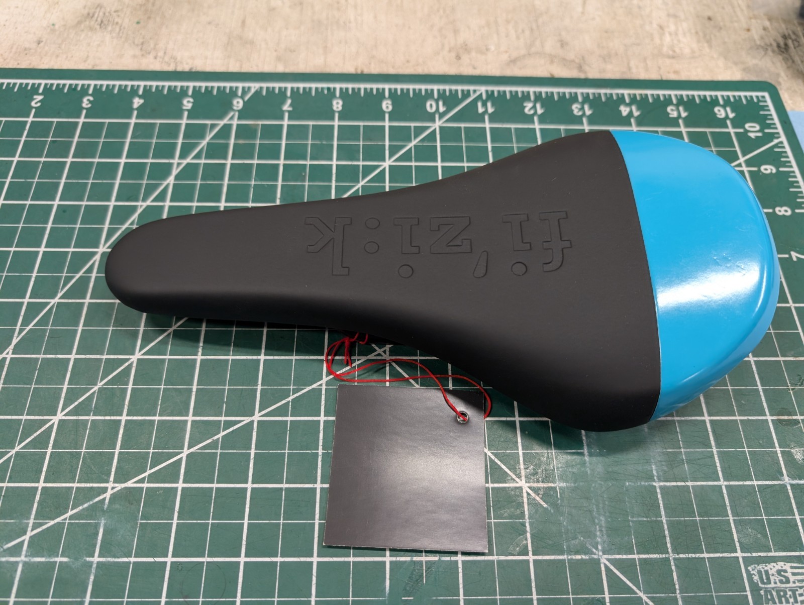 Fizik Alpaca X5 Gravita Saddle – NEW Custom Yeti Turquoise